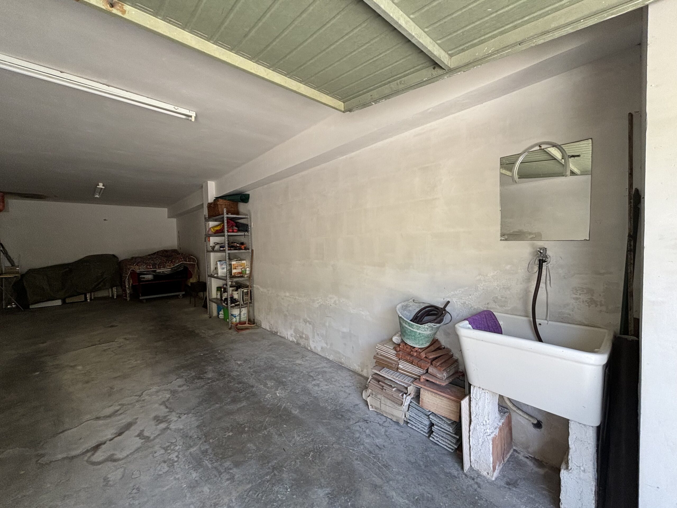 San Nicola Arcella - appartamento al piano terra con giardino, garage e posto auto.