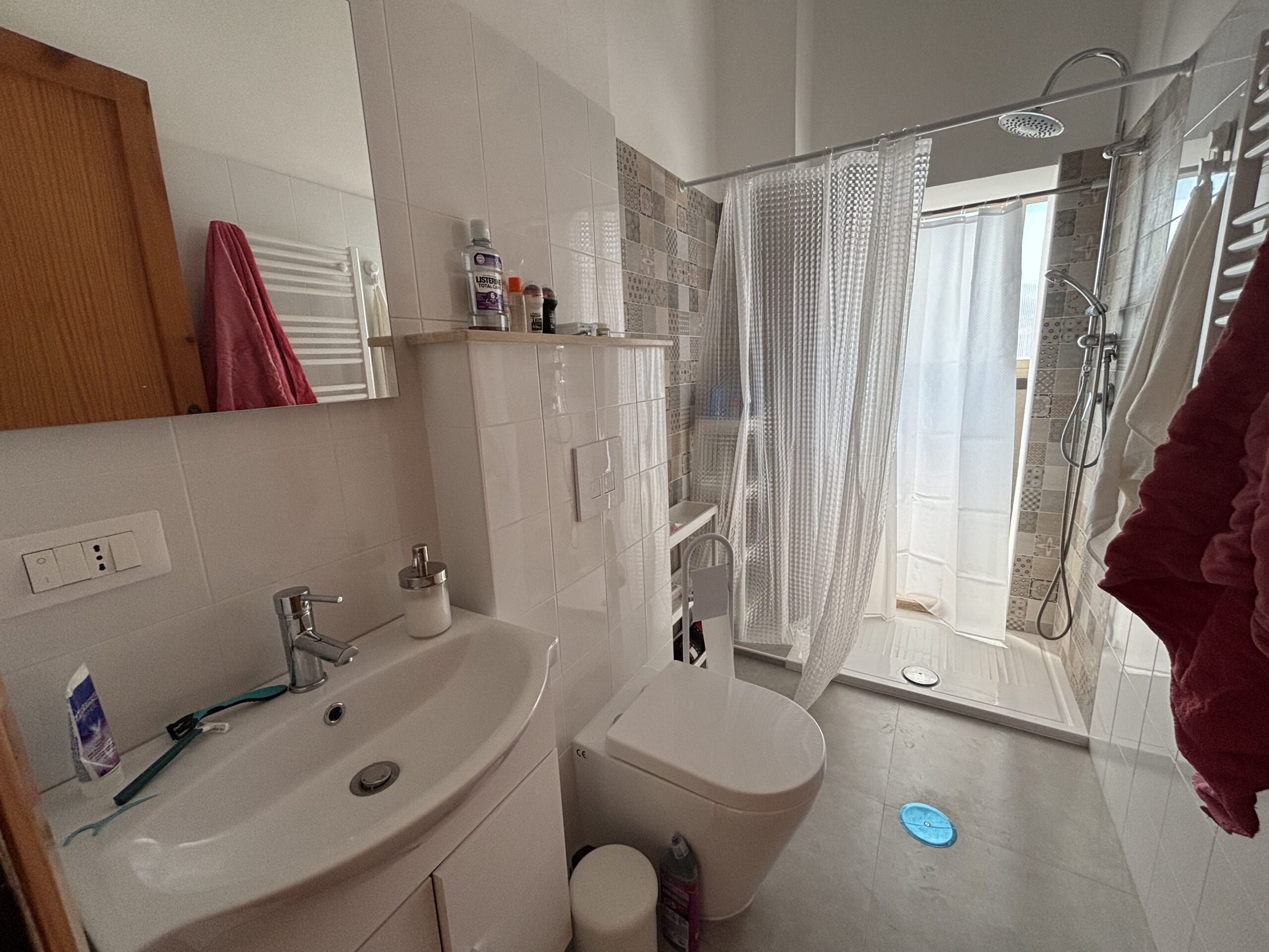 Scalea - renovated flat in the centre, with lift.