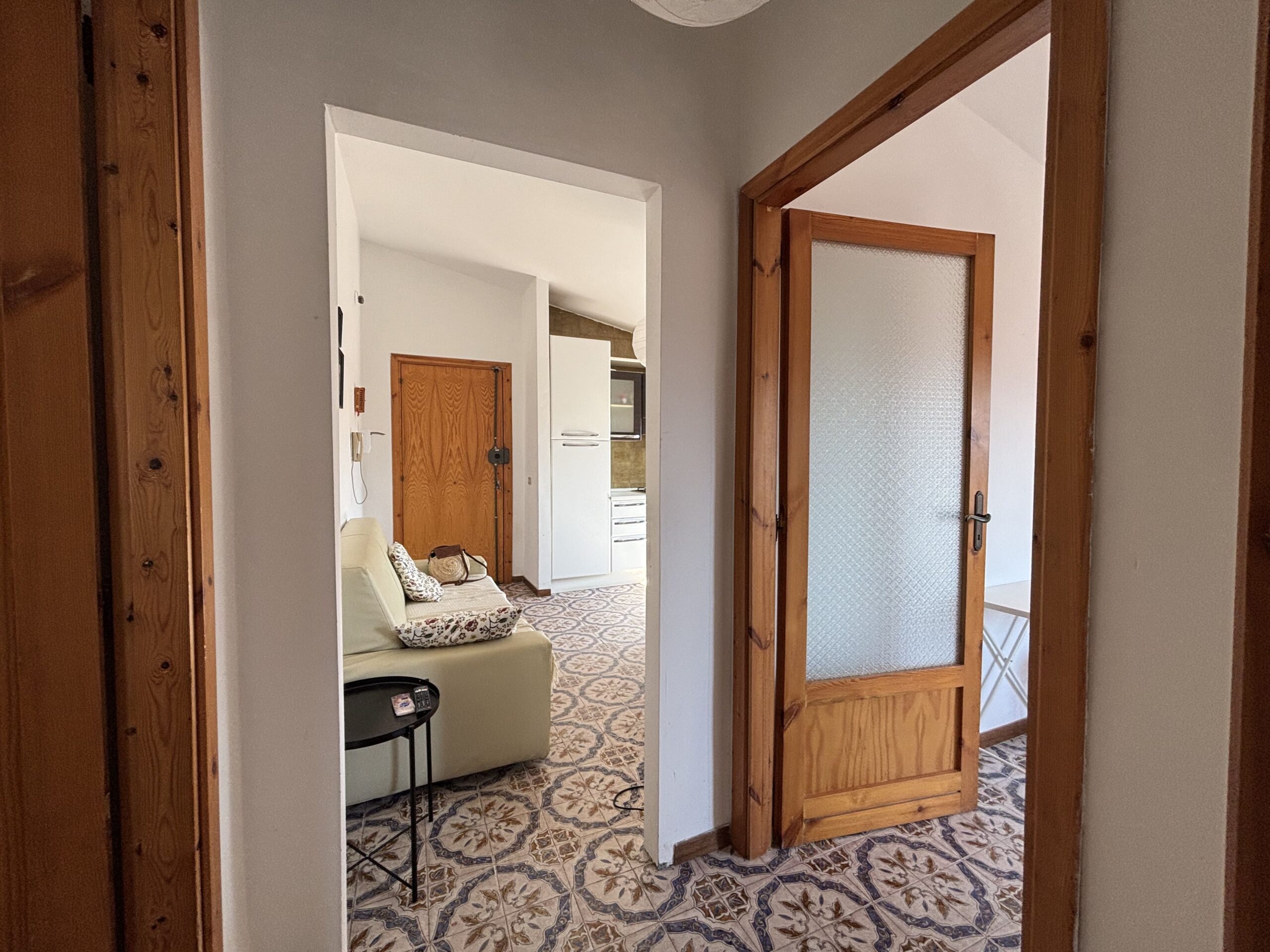 Scalea - renovated flat in the centre, with lift.