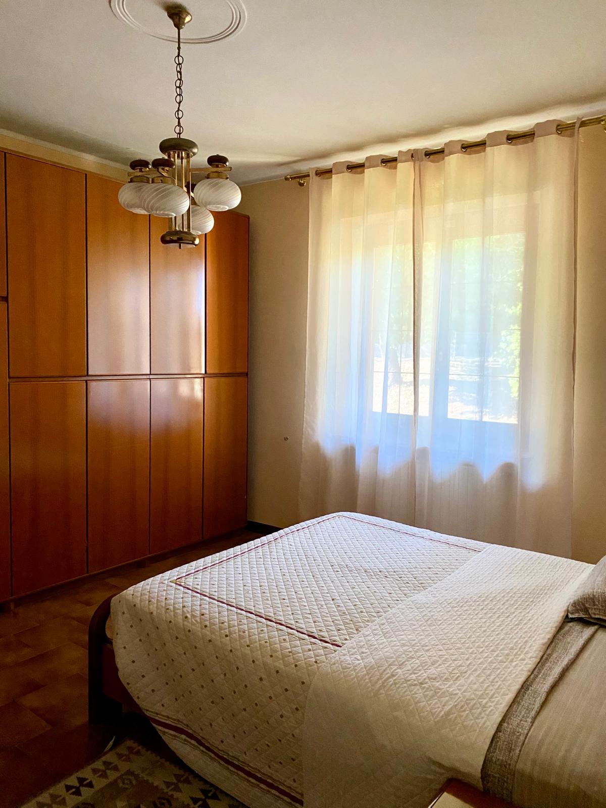 Residence con giardino, garage e piscina a Castelletto Monferatto.