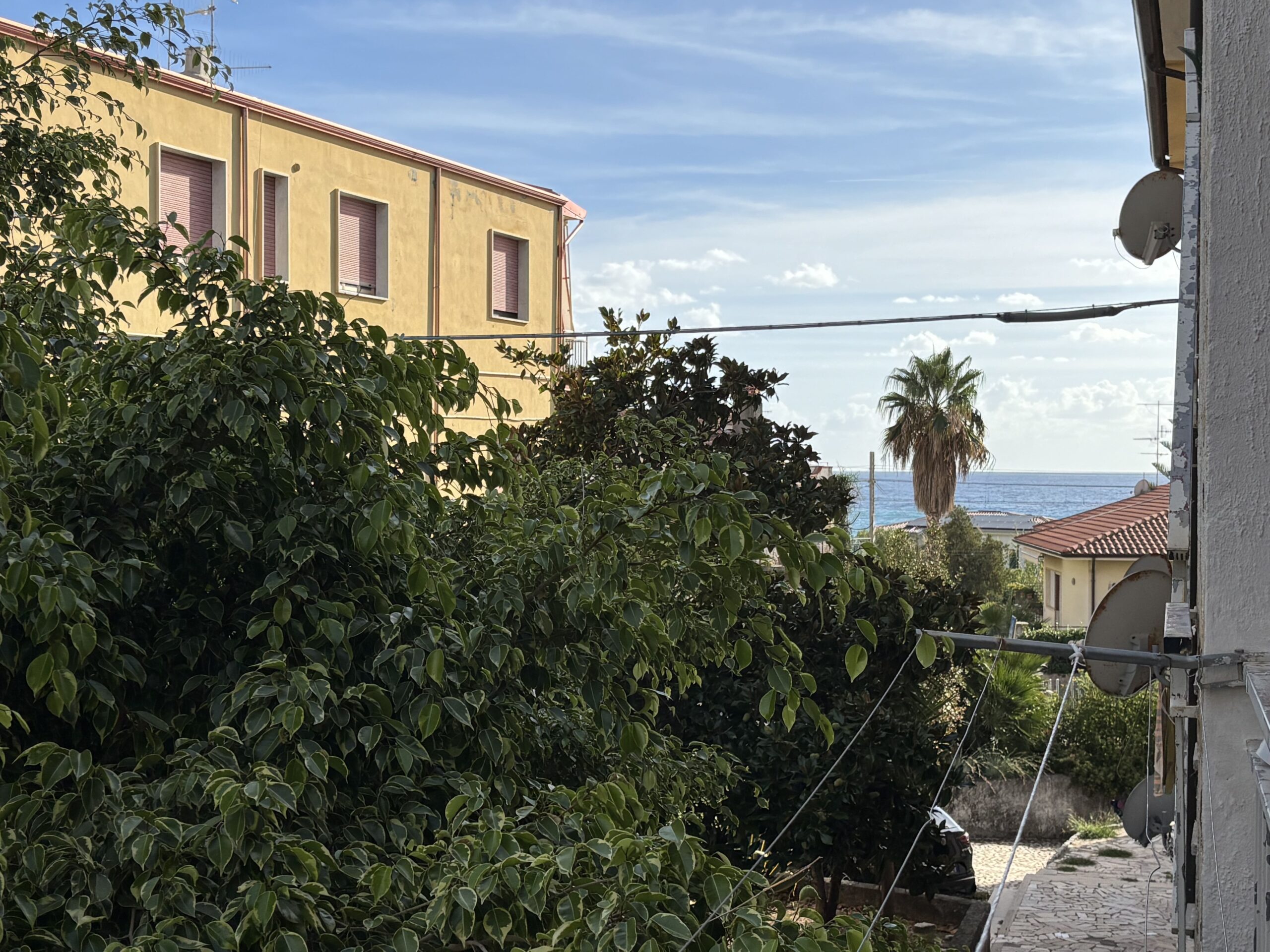 Belvedere Marittimo - flat 50 metres from the sea.