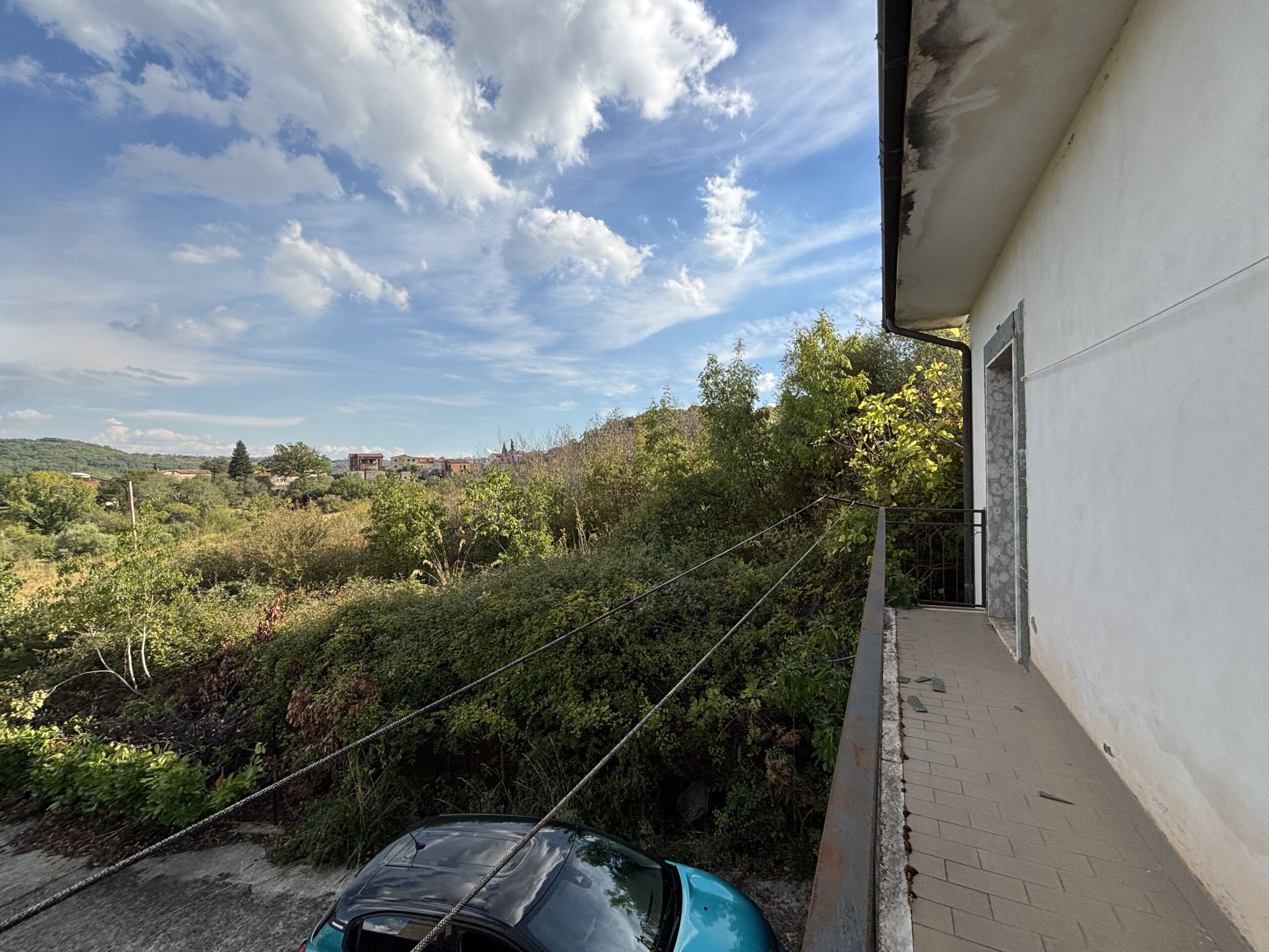 A plot of land with house and outbuildings with great potential in San Donato di Ninea.