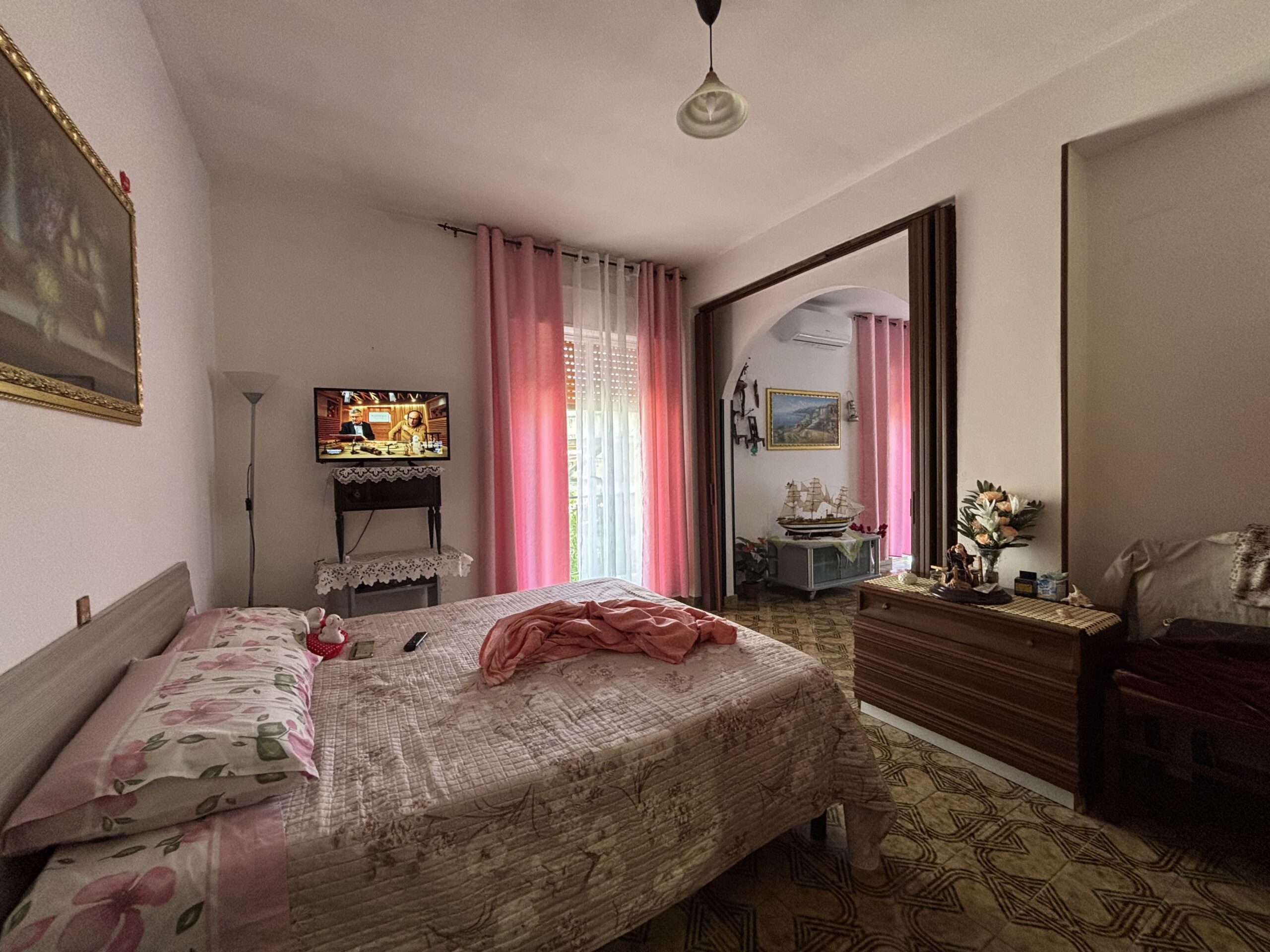 Large flat in Cetraro - air conditioning, balconies.