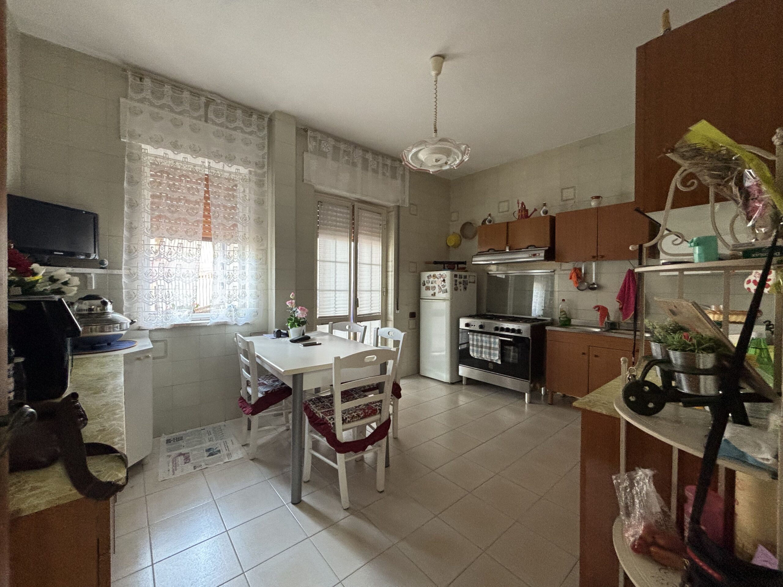 Large flat in Cetraro - air conditioning, balconies.