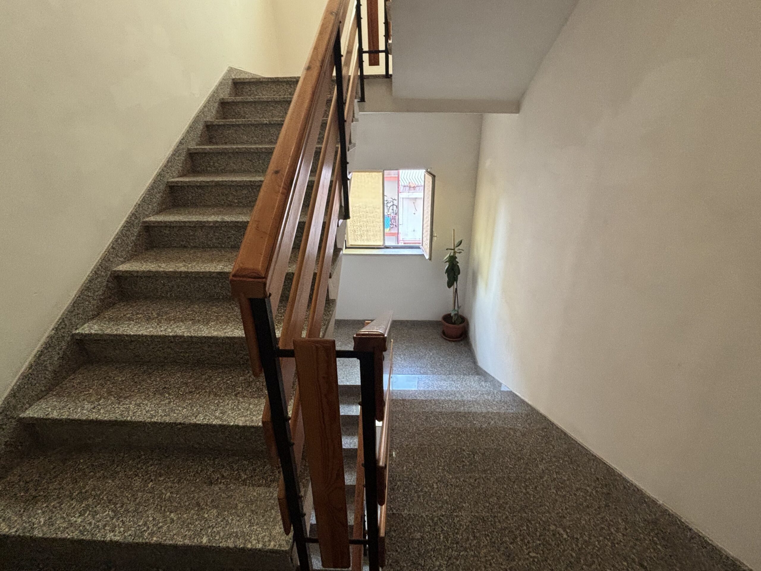 Large flat in Cetraro - air conditioning, balconies.