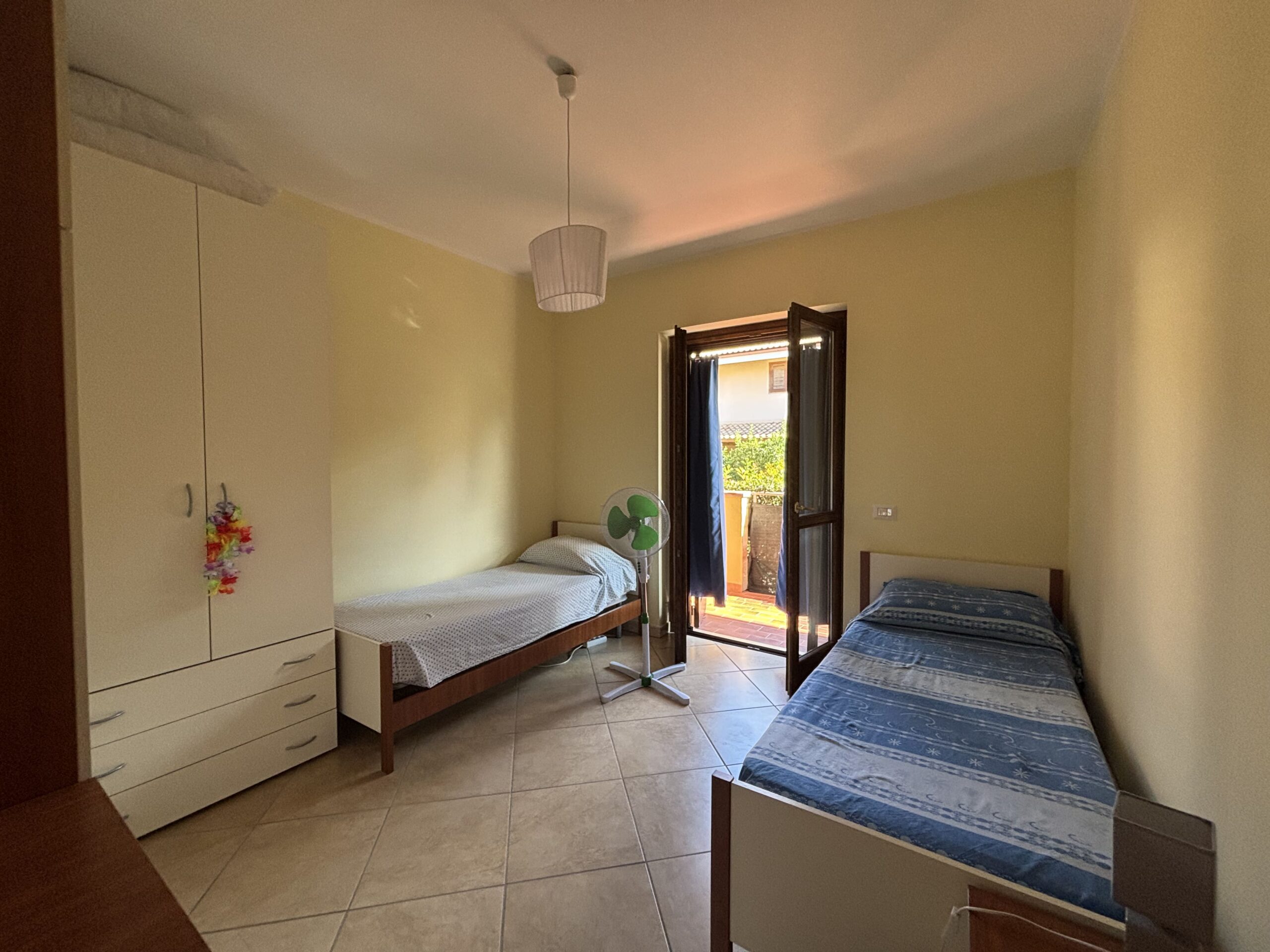 High ground flat in Longobardi.