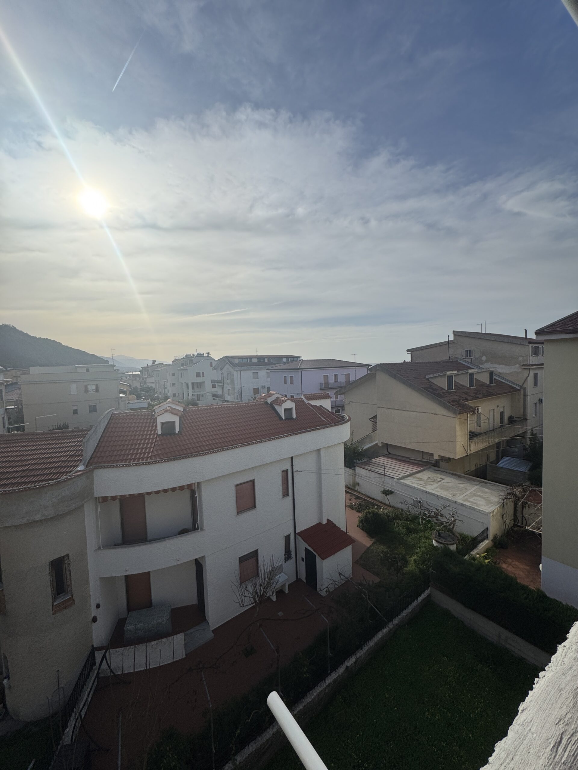Guardia Piemontese - renovated flat 200 metres from the sea.