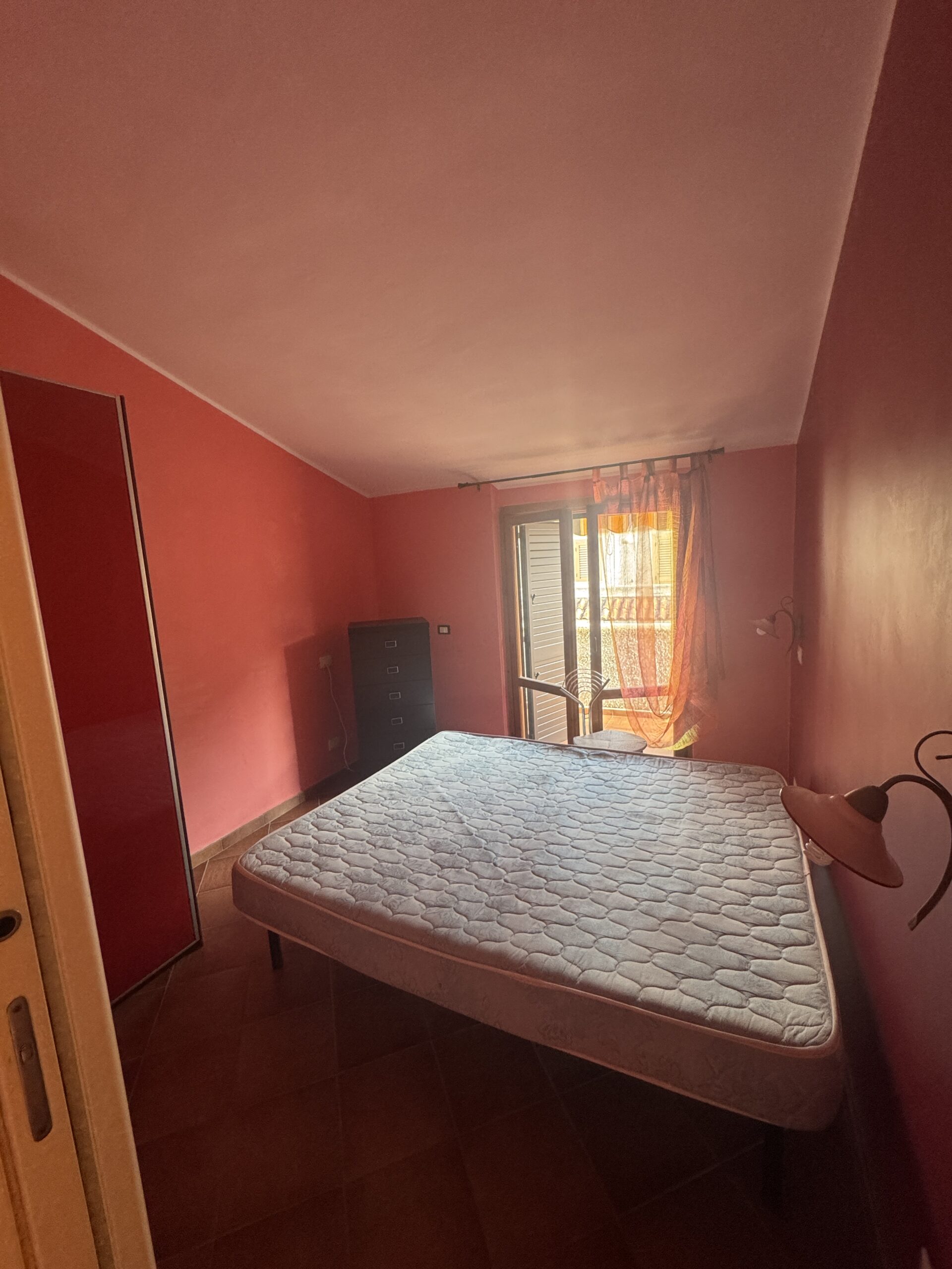 Guardia Piemontese - renovated flat 200 metres from the sea.