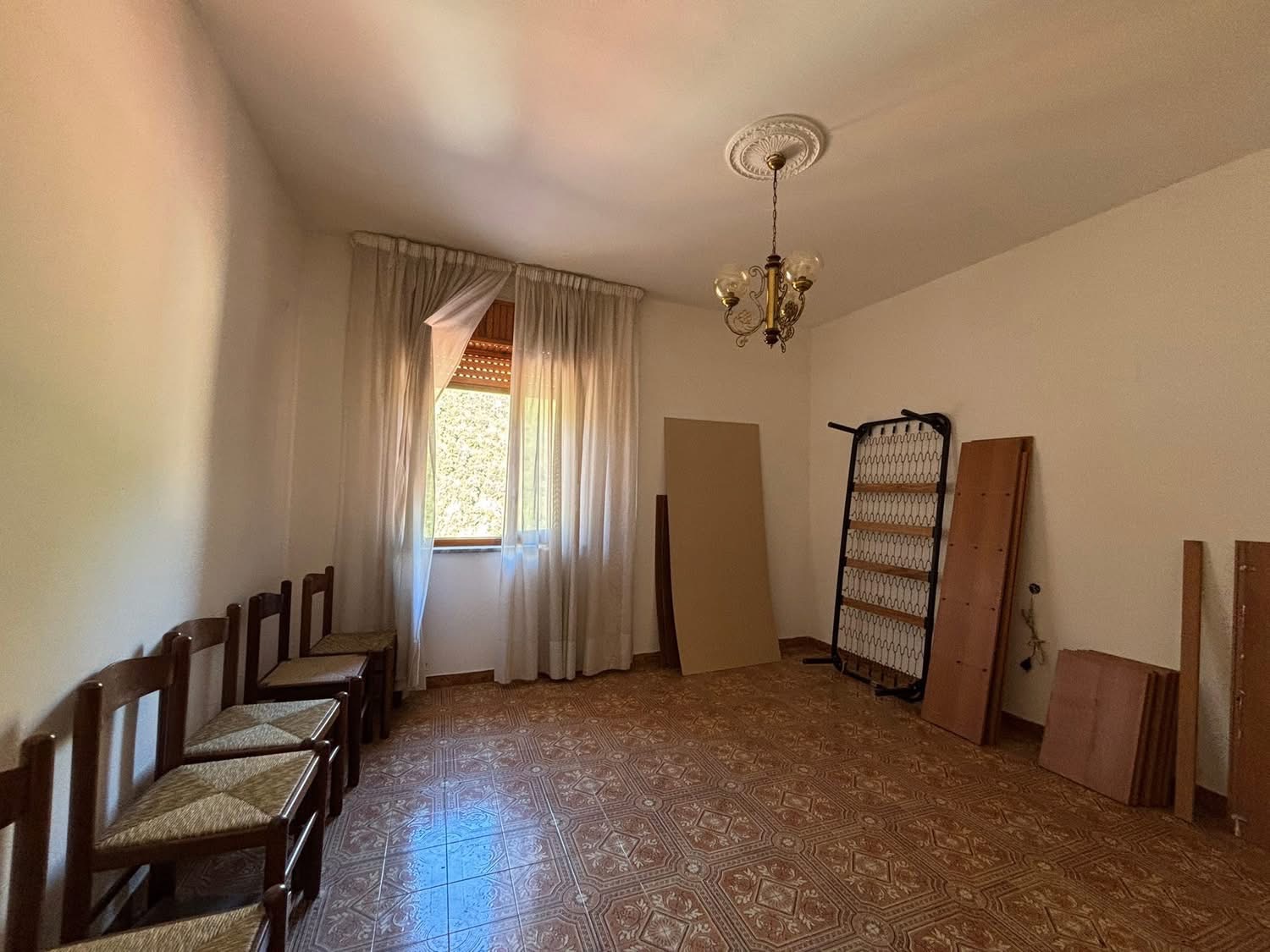 Property amidst mountains and wildlife in Orsomarso.