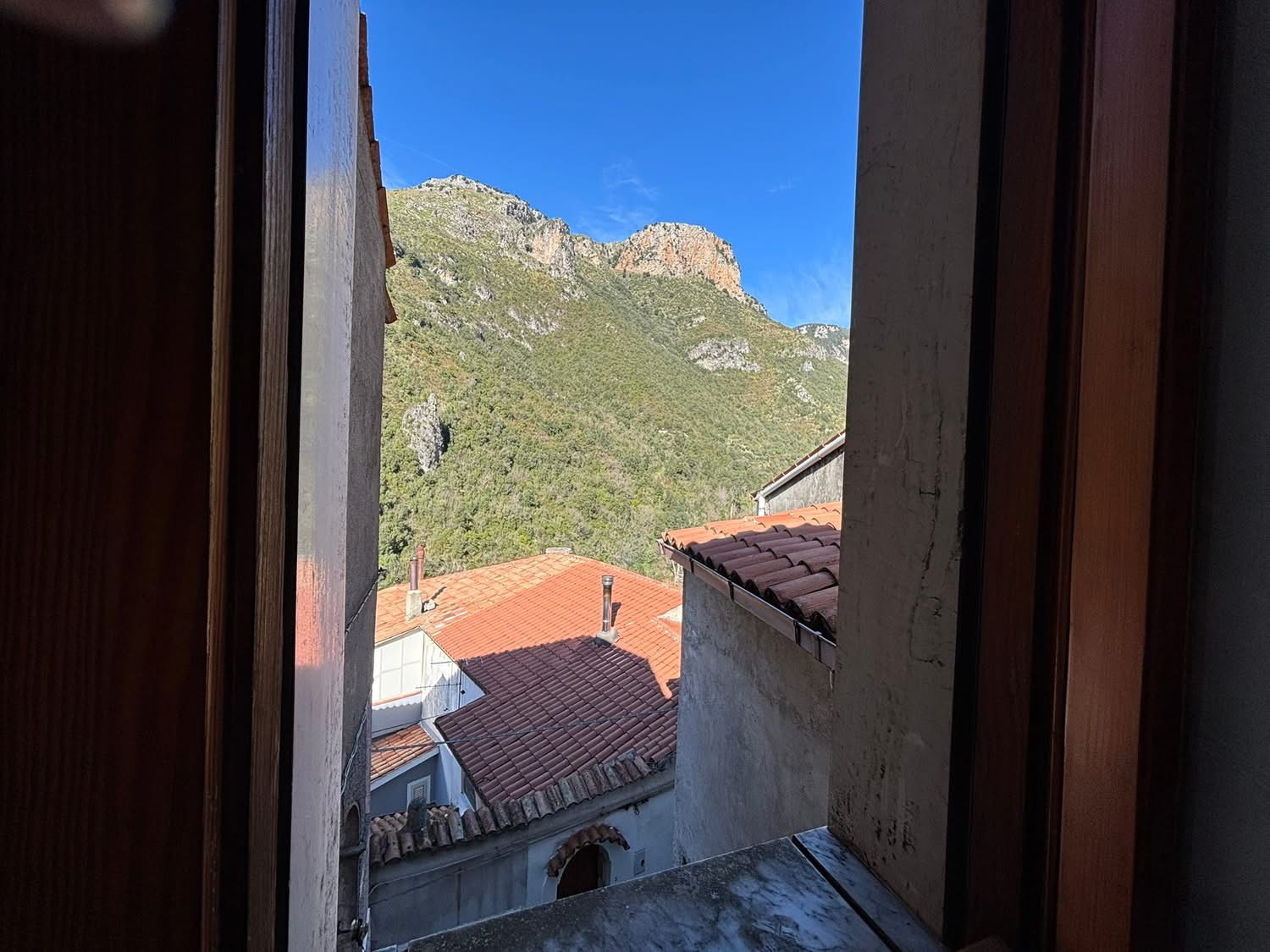 Property amidst mountains and wildlife in Orsomarso.