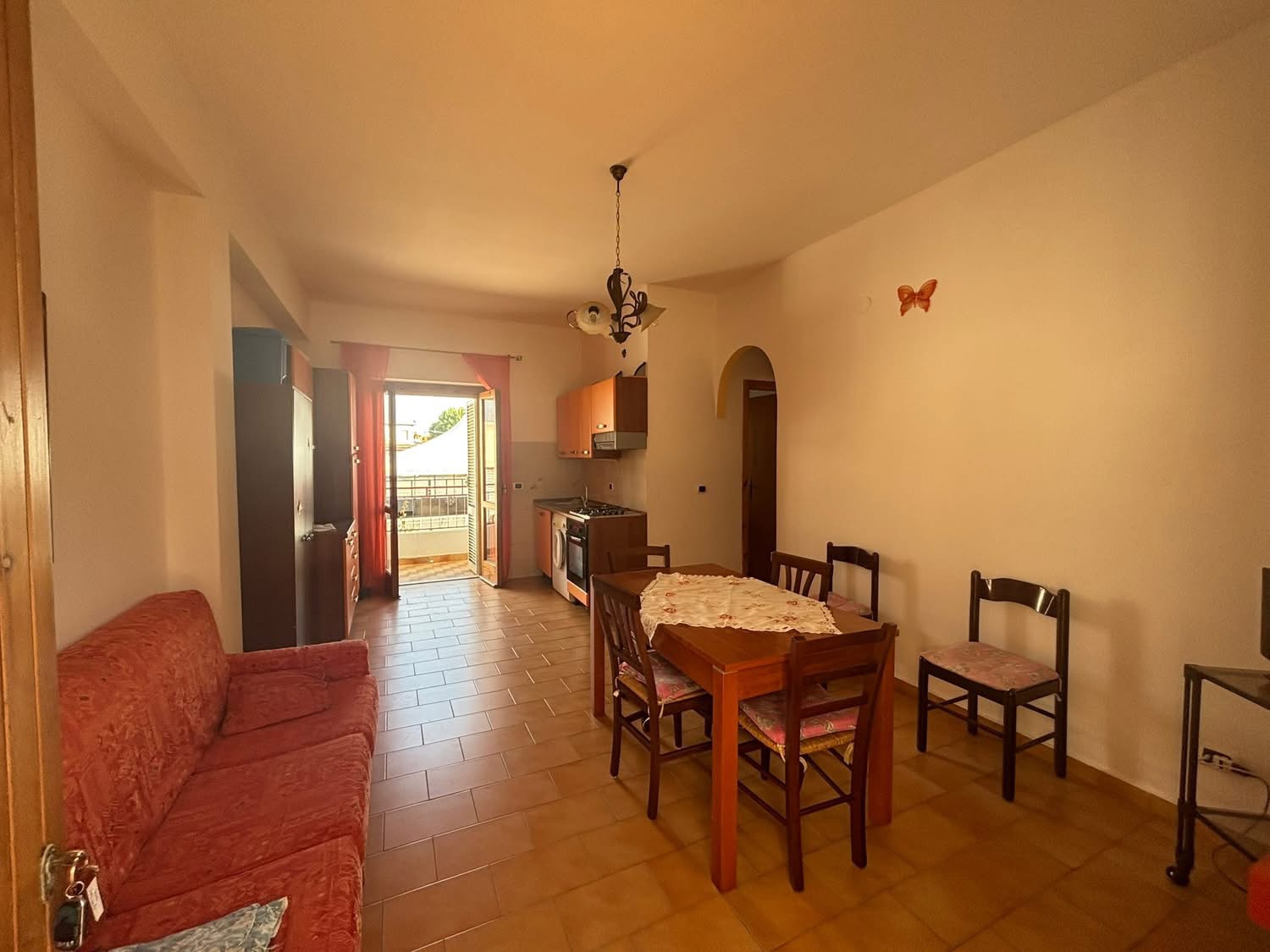 A flat in the centre and near the beach in Santa Maria del Cedro.
