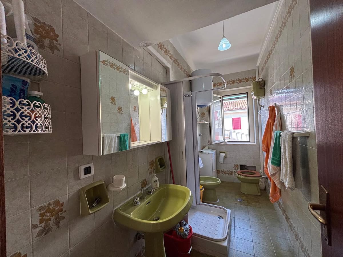 Apartment directly by the sea in Torremezzo di Falconara.