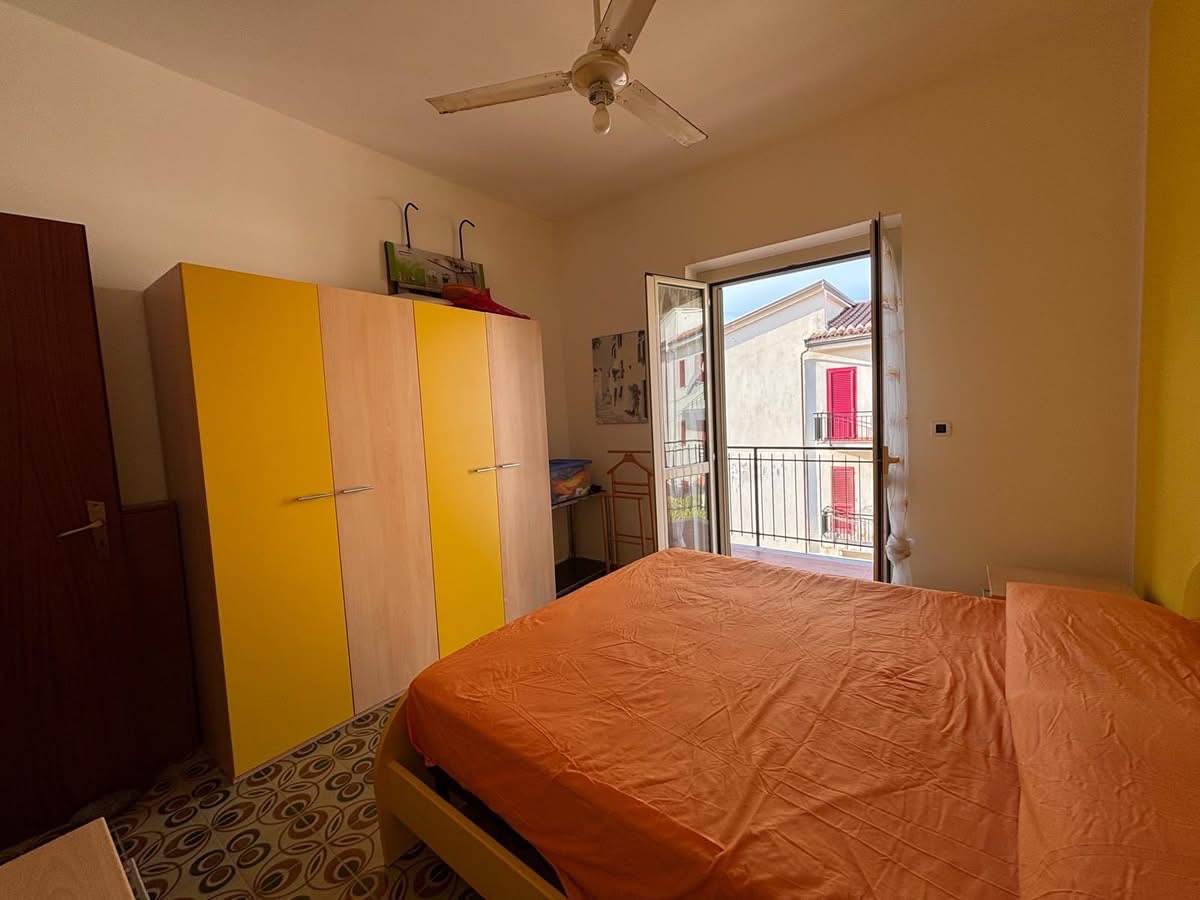 Apartment directly by the sea in Torremezzo di Falconara.