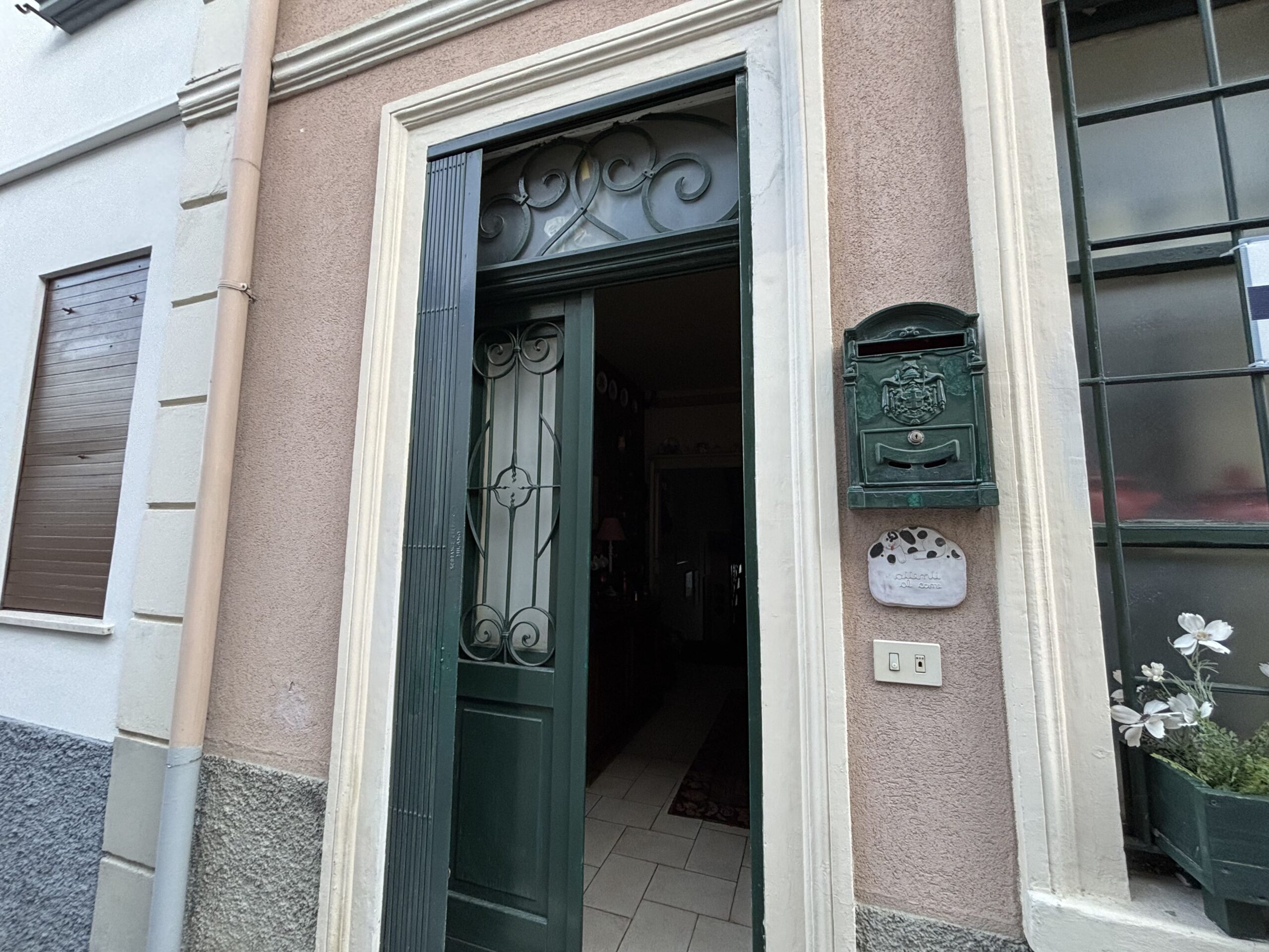 Perełka z widokiem na Jezioro Como w Casasco d’Intelvi