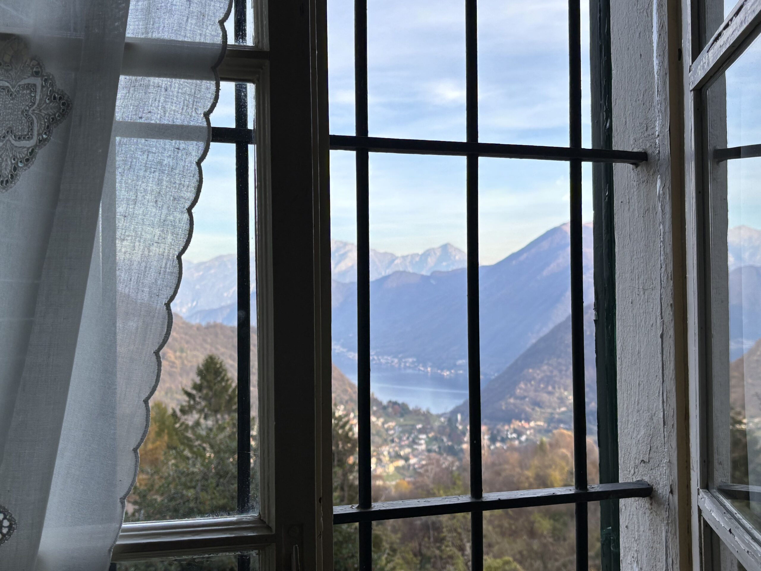 Perełka z widokiem na Jezioro Como w Casasco d’Intelvi