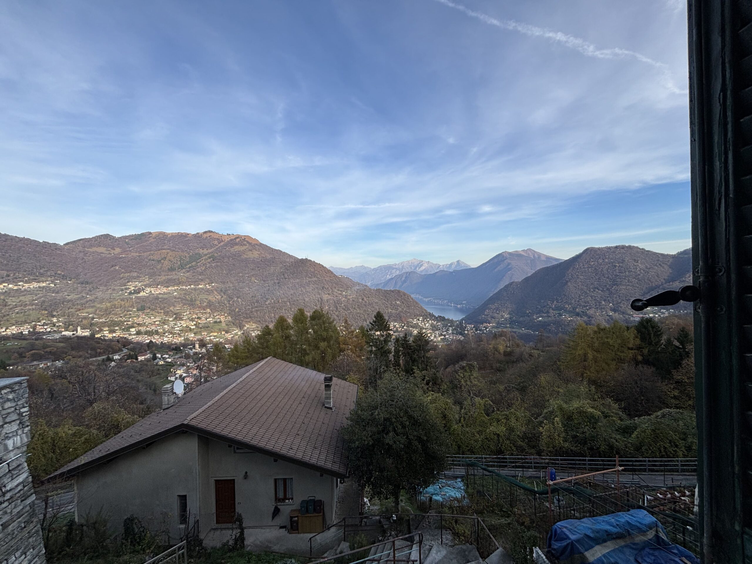 Perełka z widokiem na Jezioro Como w Casasco d’Intelvi
