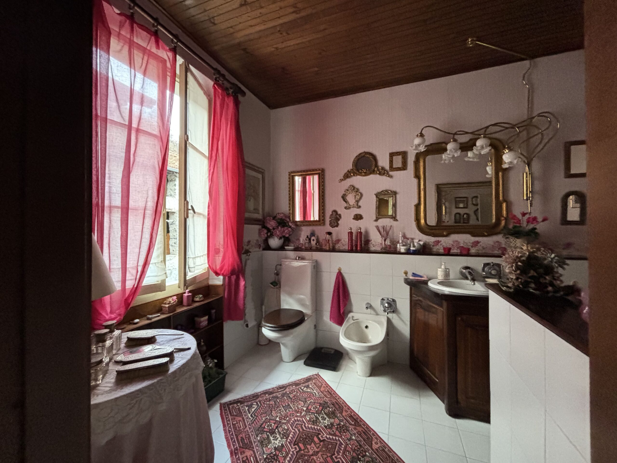 Perełka z widokiem na Jezioro Como w Casasco d’Intelvi