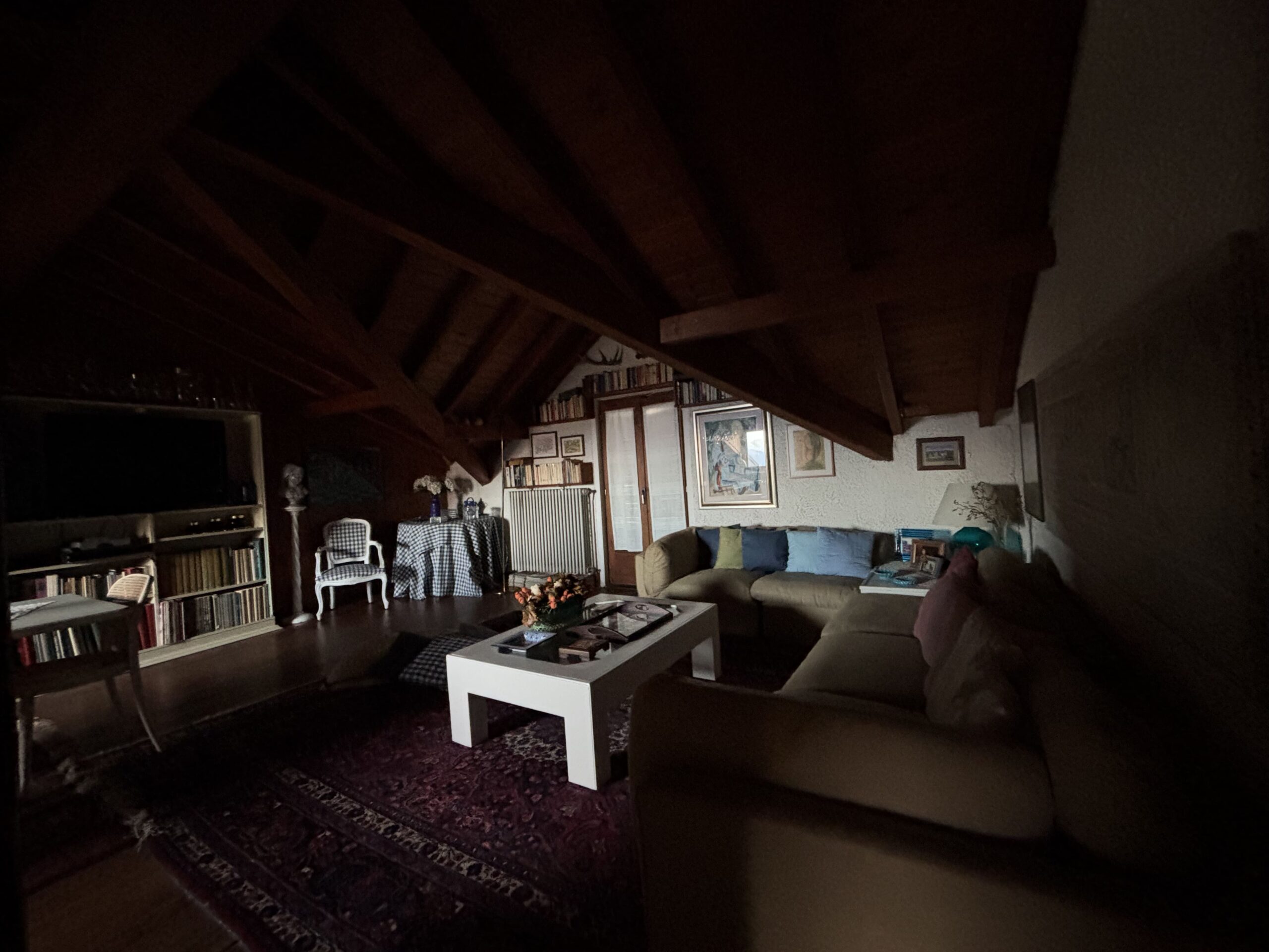 Perełka z widokiem na Jezioro Como w Casasco d’Intelvi