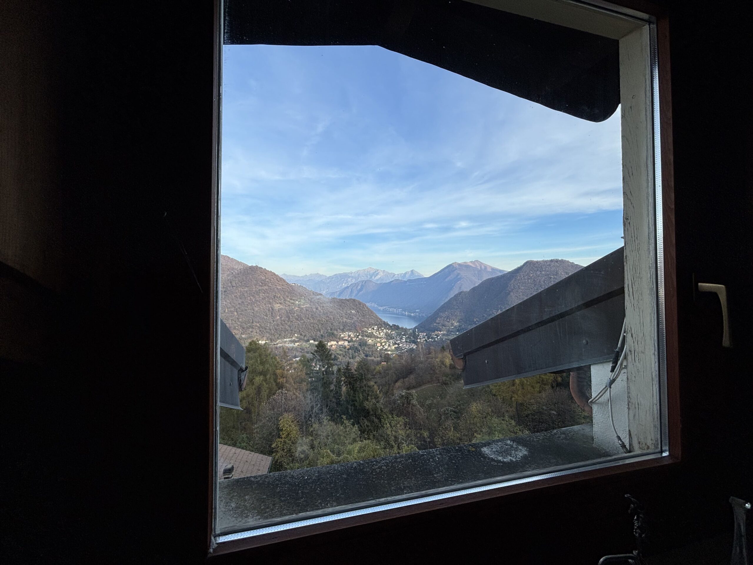 Perełka z widokiem na Jezioro Como w Casasco d’Intelvi