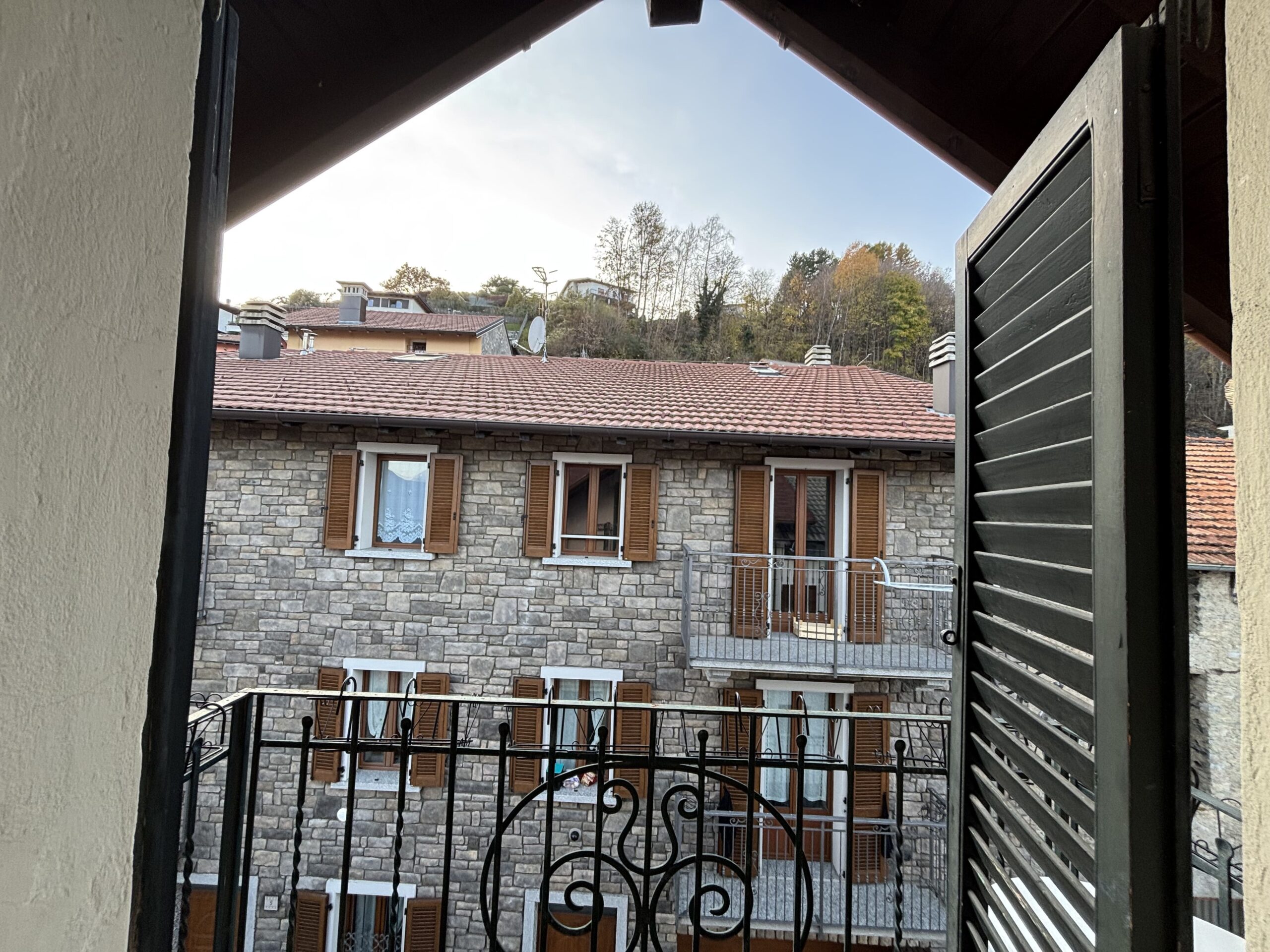 Perełka z widokiem na Jezioro Como w Casasco d’Intelvi