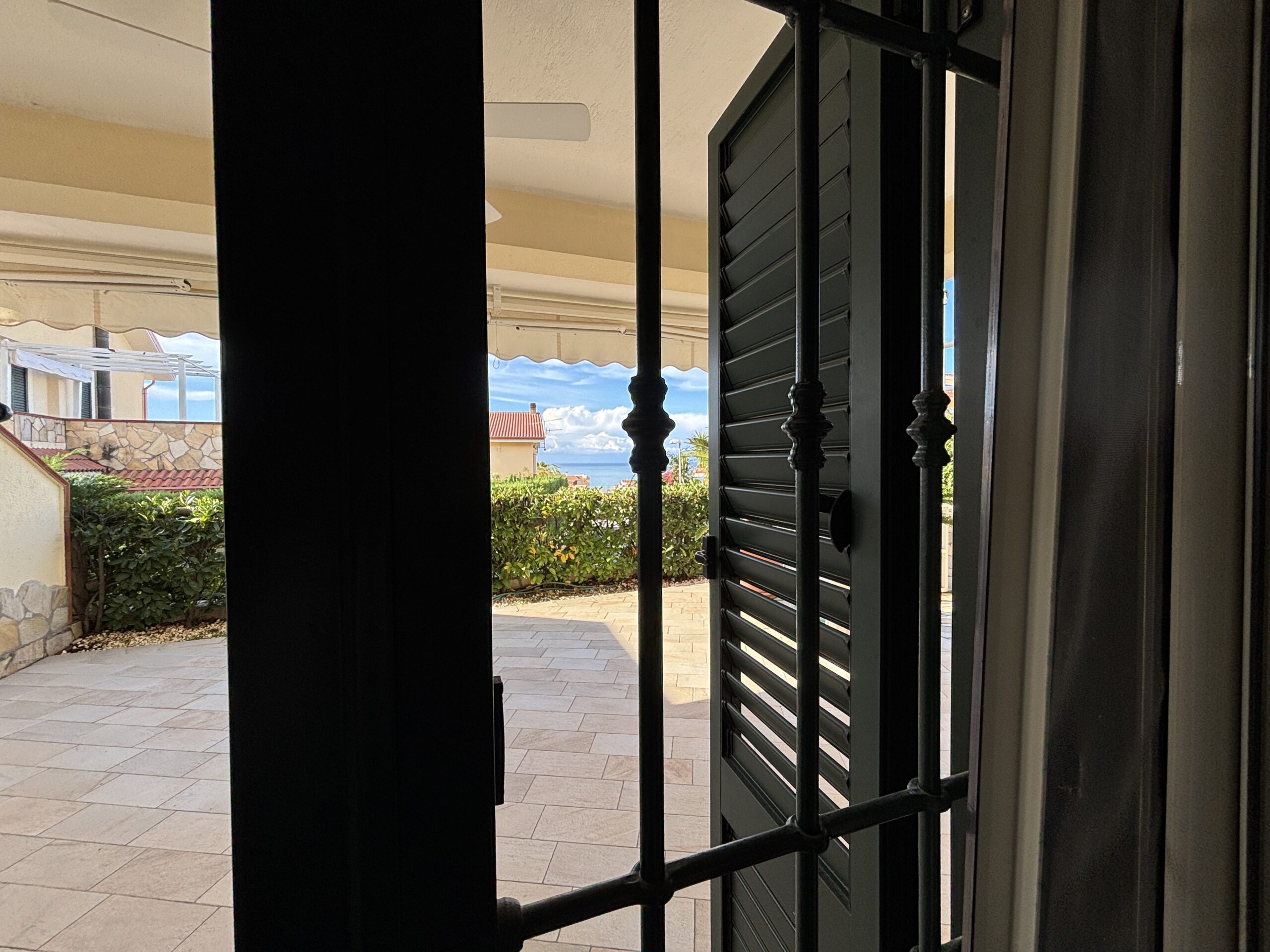 Exclusive villa in Santa Litterata/ Belvedere - garden, terrace, sea view.