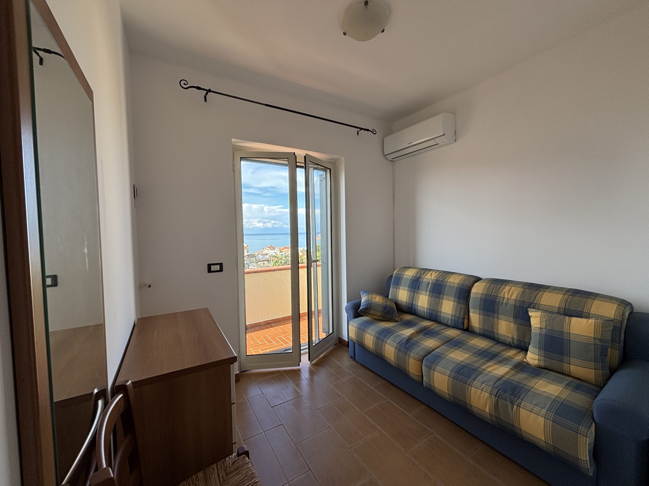 Exclusive villa in Santa Litterata/ Belvedere - garden, terrace, sea view.