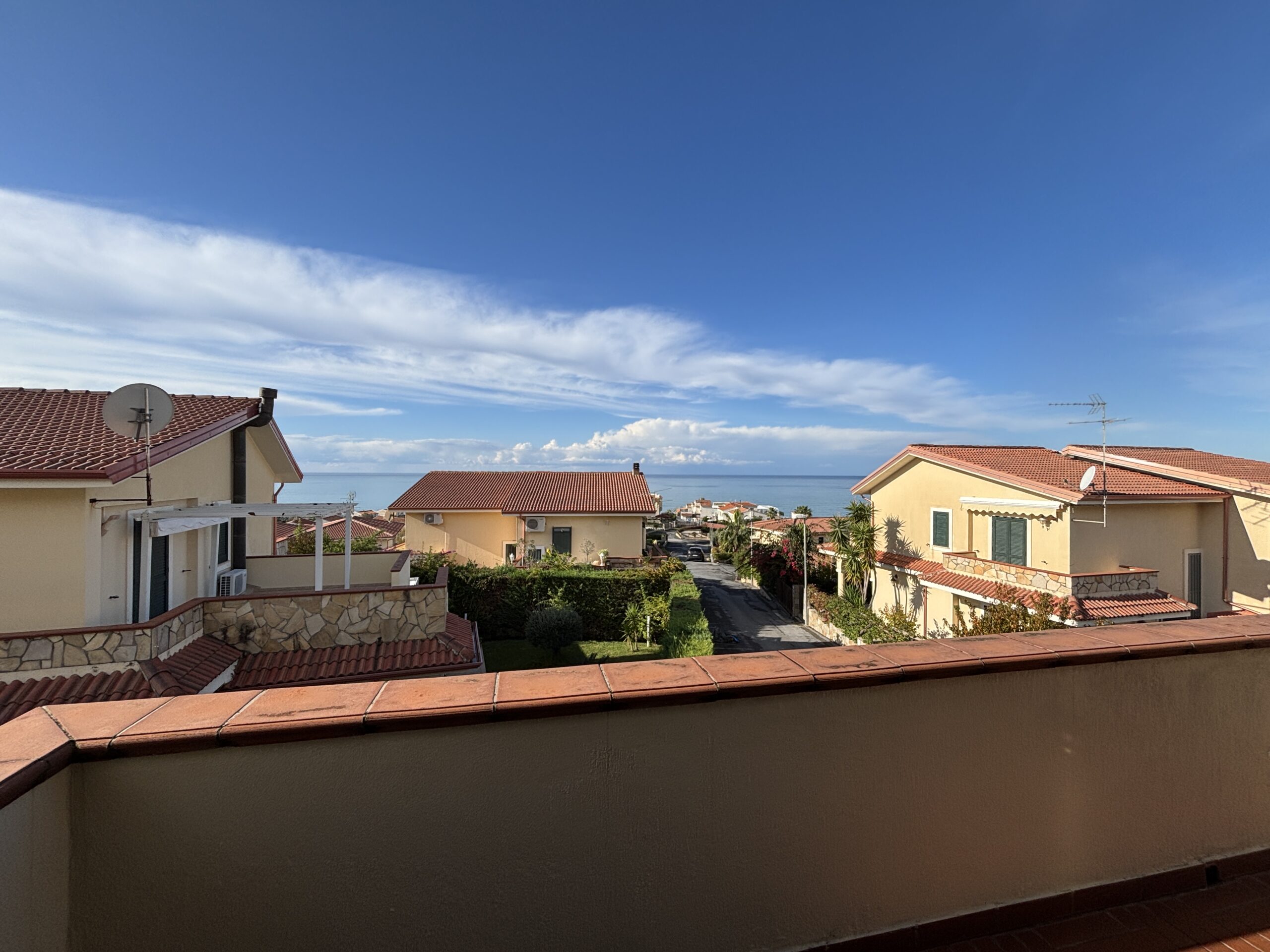 Exclusive villa in Santa Litterata/ Belvedere - garden, terrace, sea view.