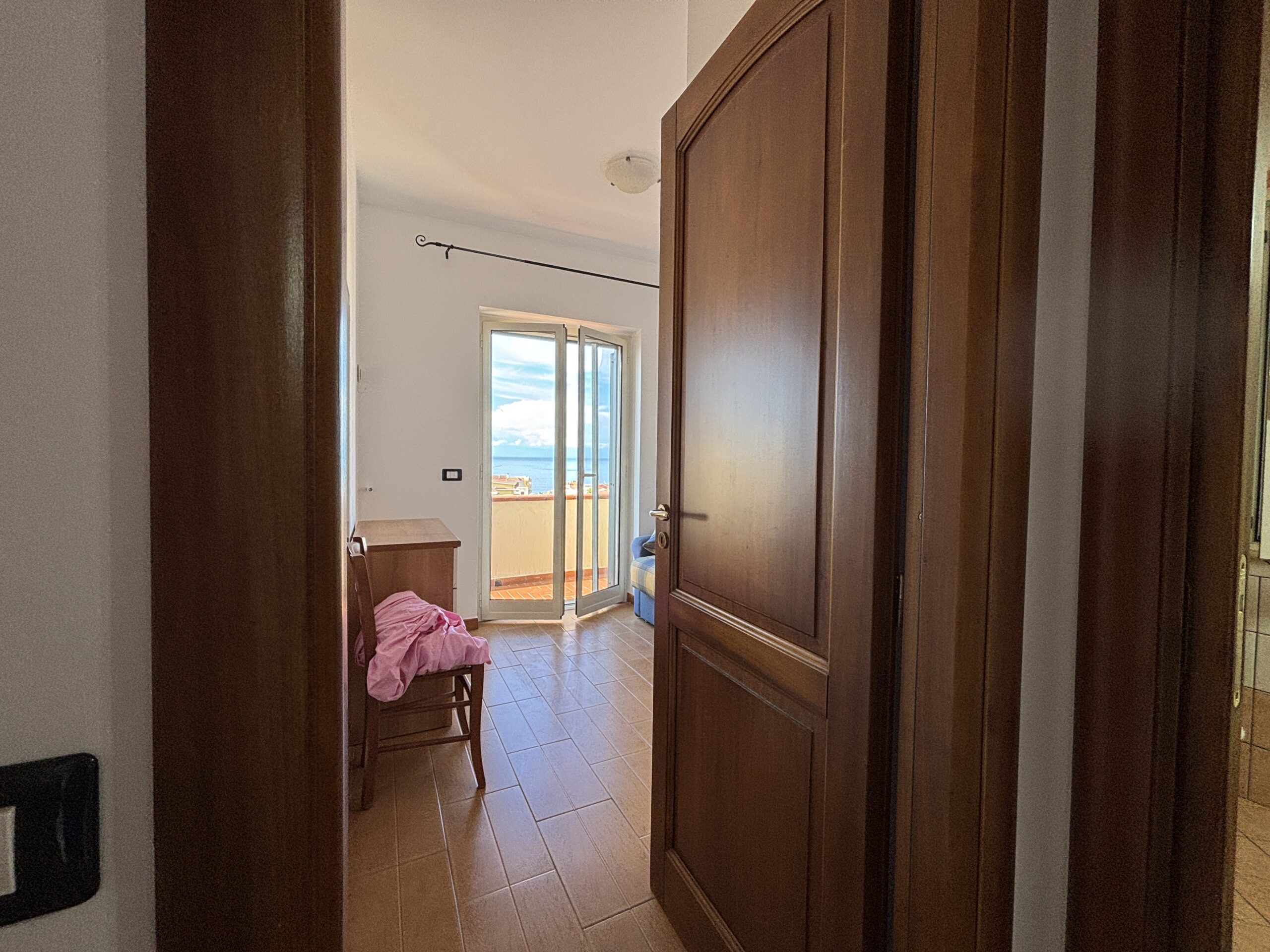 Exclusive villa in Santa Litterata/ Belvedere - garden, terrace, sea view.