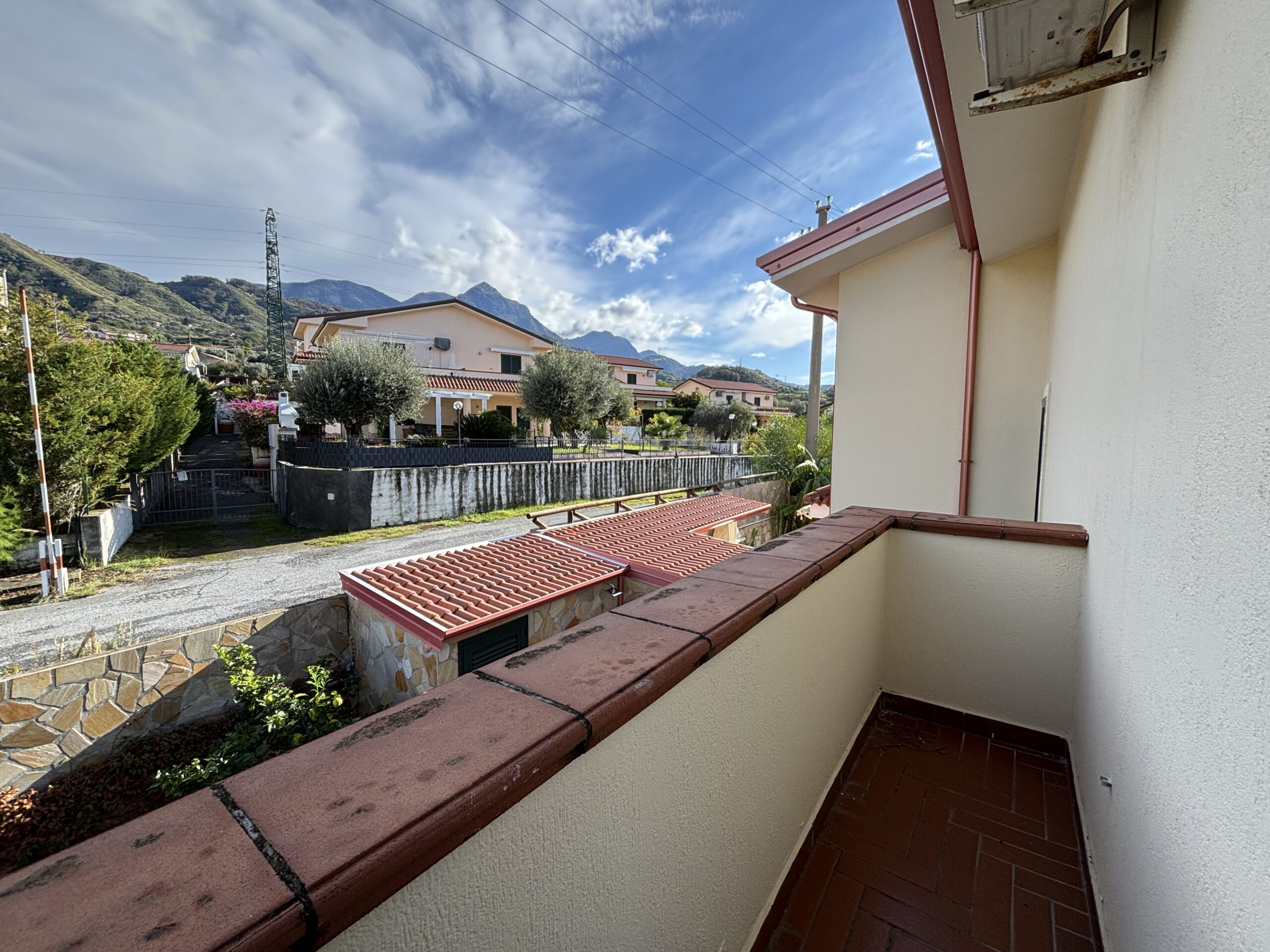 Exclusive villa in Santa Litterata/ Belvedere - garden, terrace, sea view.