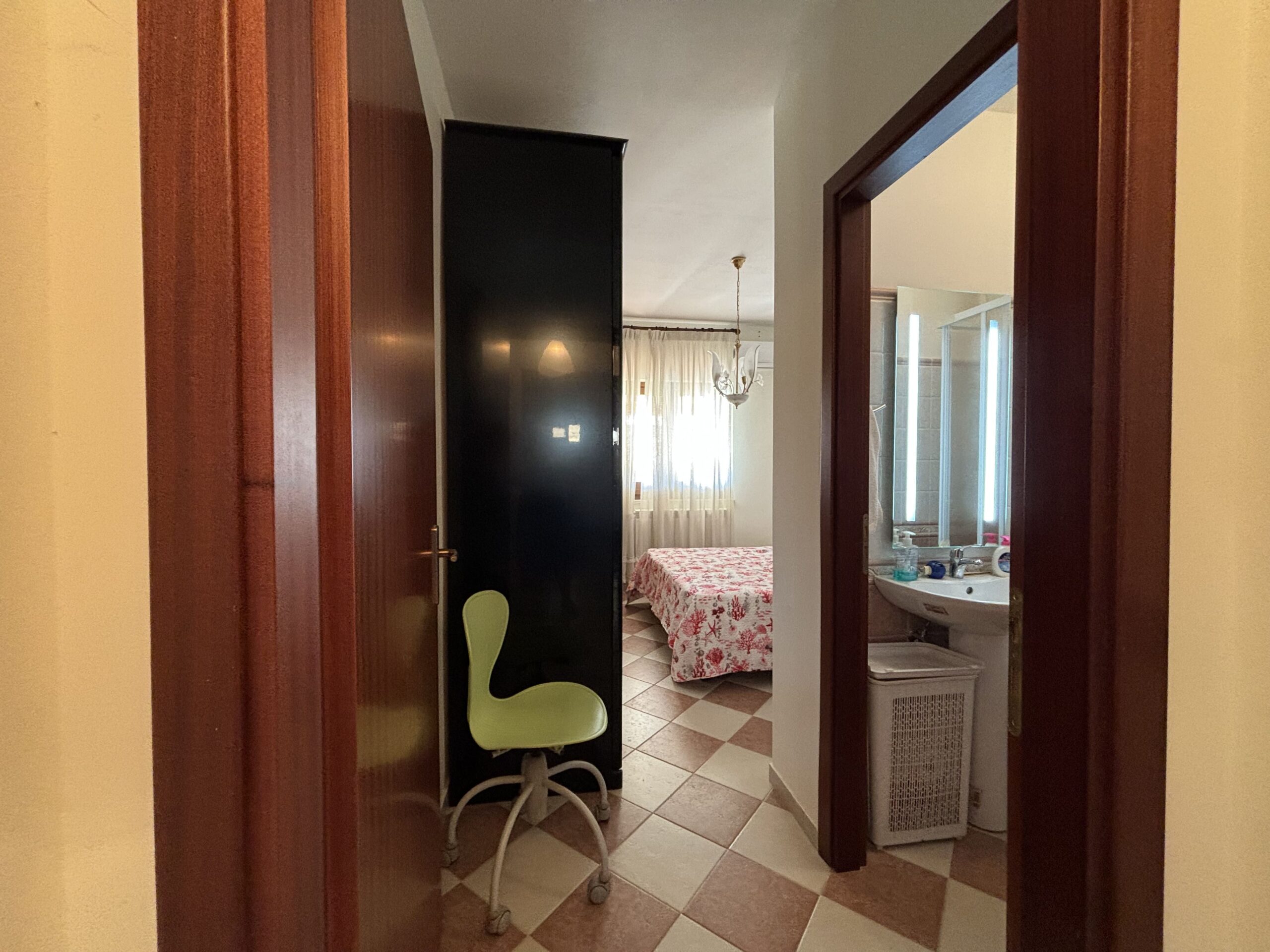 Cittadella del Capo - flat with exceptional terrace and sea view.