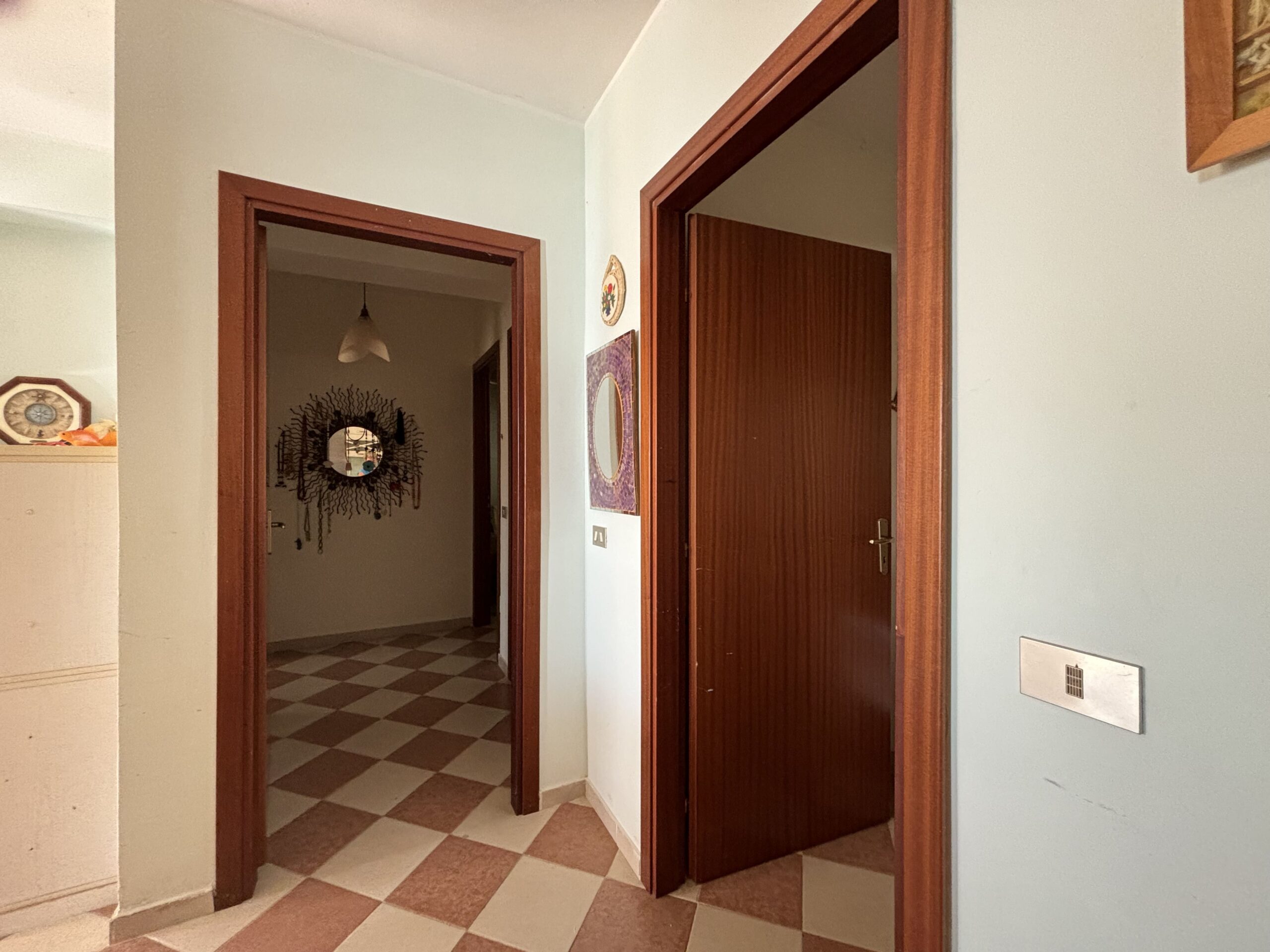 Cittadella del Capo - flat with exceptional terrace and sea view.