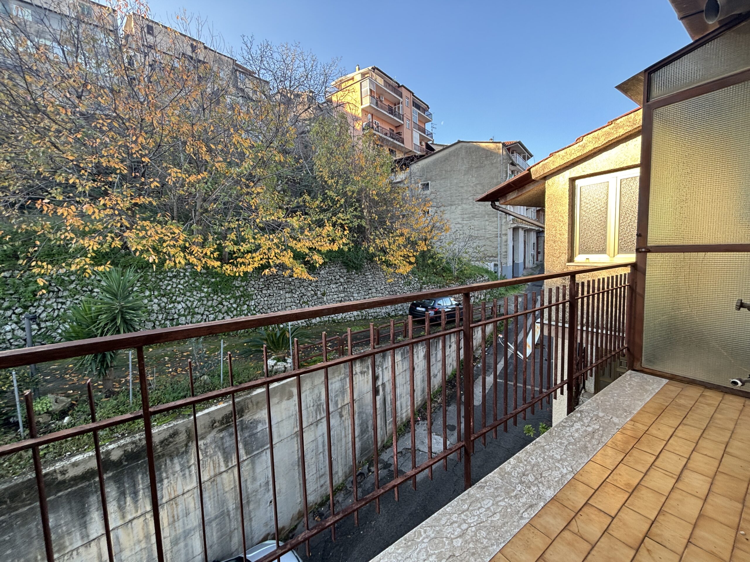 A flat surrounded by mountains with beautiful views - Sonnino, Lazio.