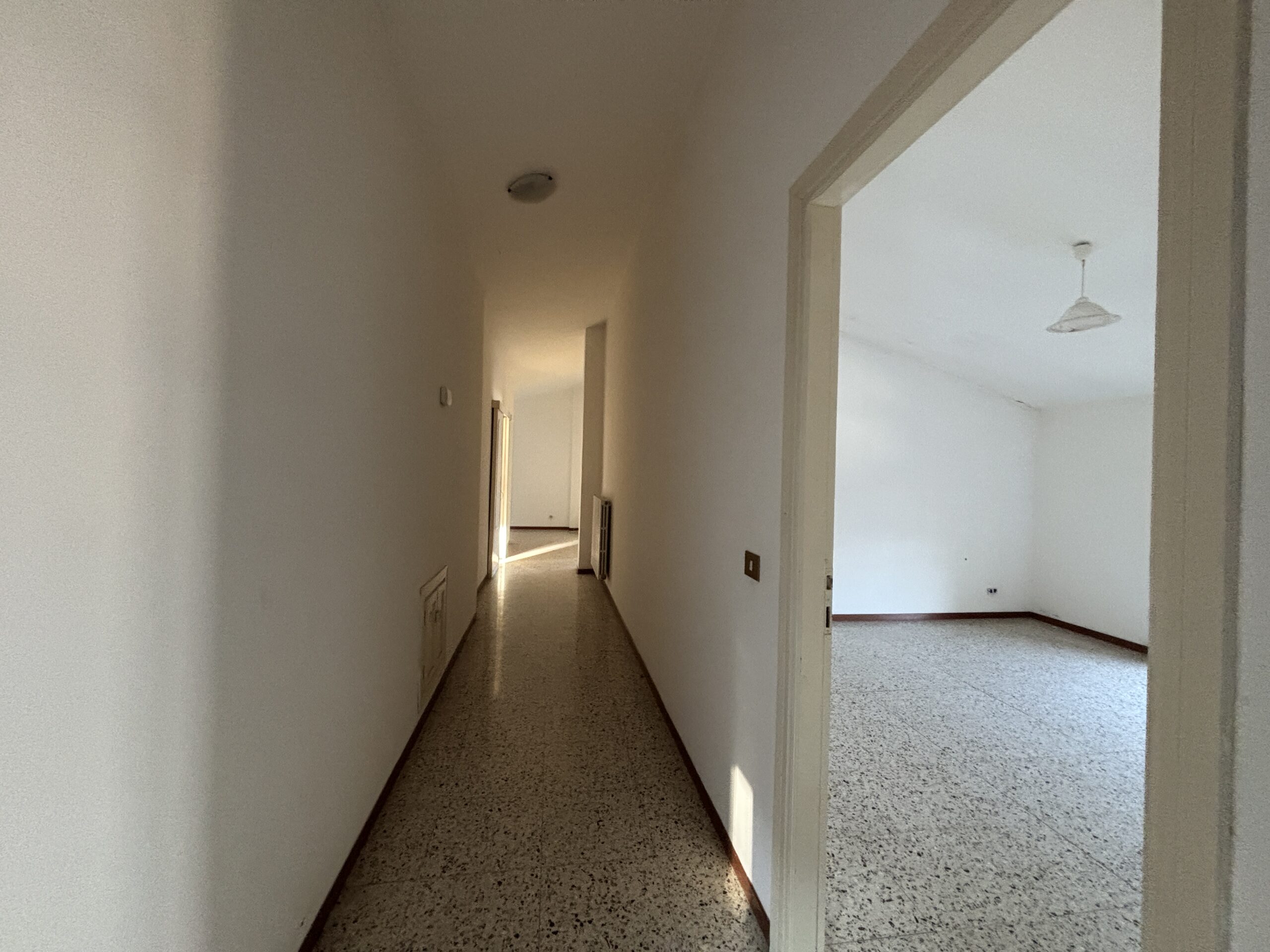 A flat surrounded by mountains with beautiful views - Sonnino, Lazio.