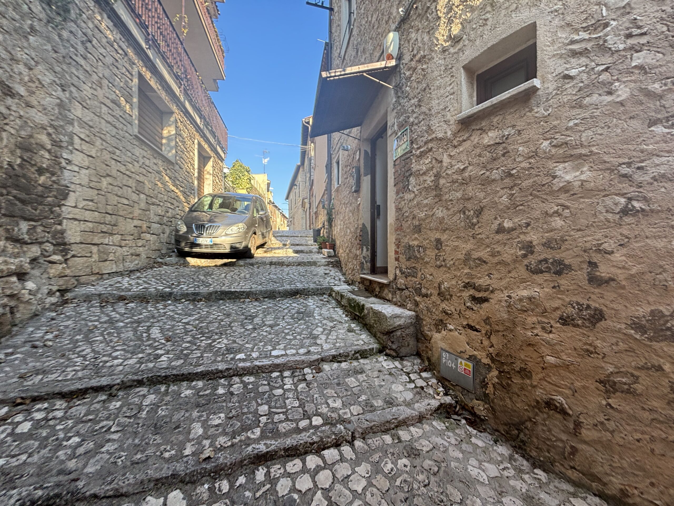 Priverno - an atmospheric house near Rome and Naples.