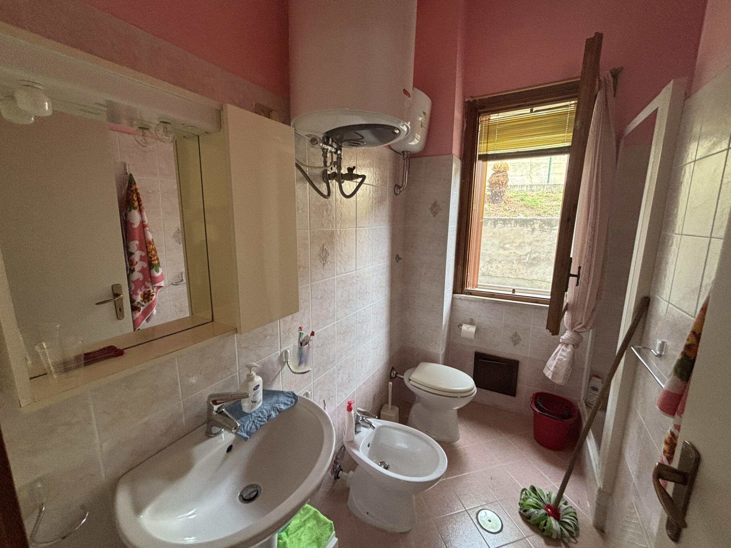 Cosy flat with sea view in San Lucido.