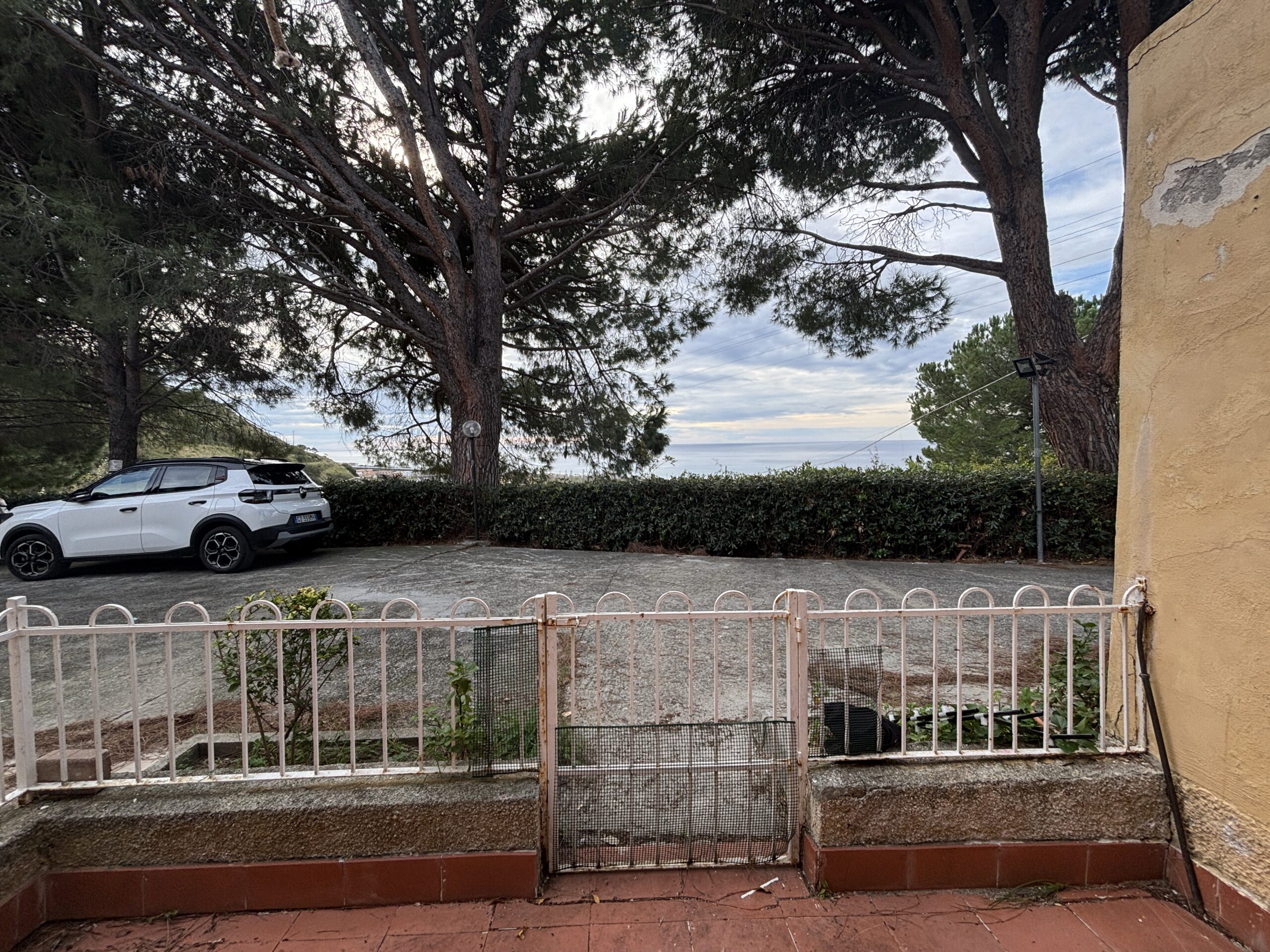 Cosy flat with sea view in San Lucido.