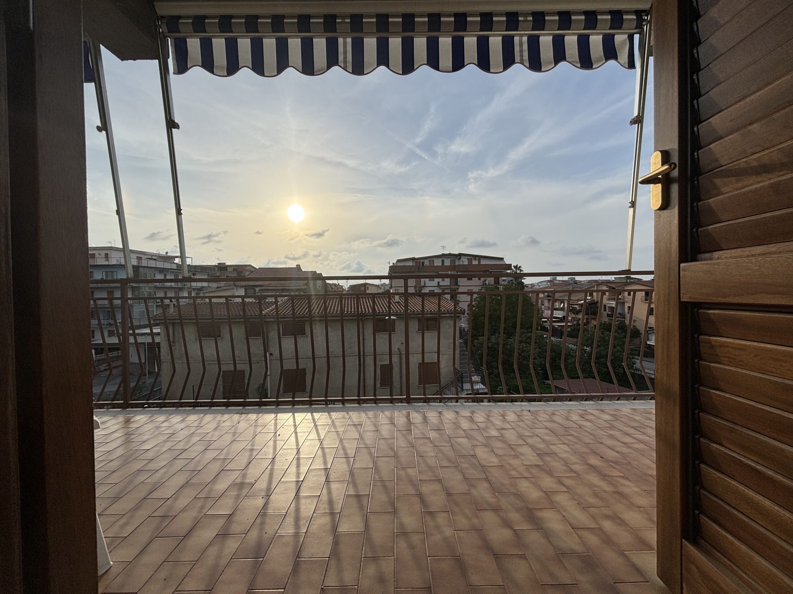 Italian elegance - flat at Parco Centro Marina estate, Scalea.