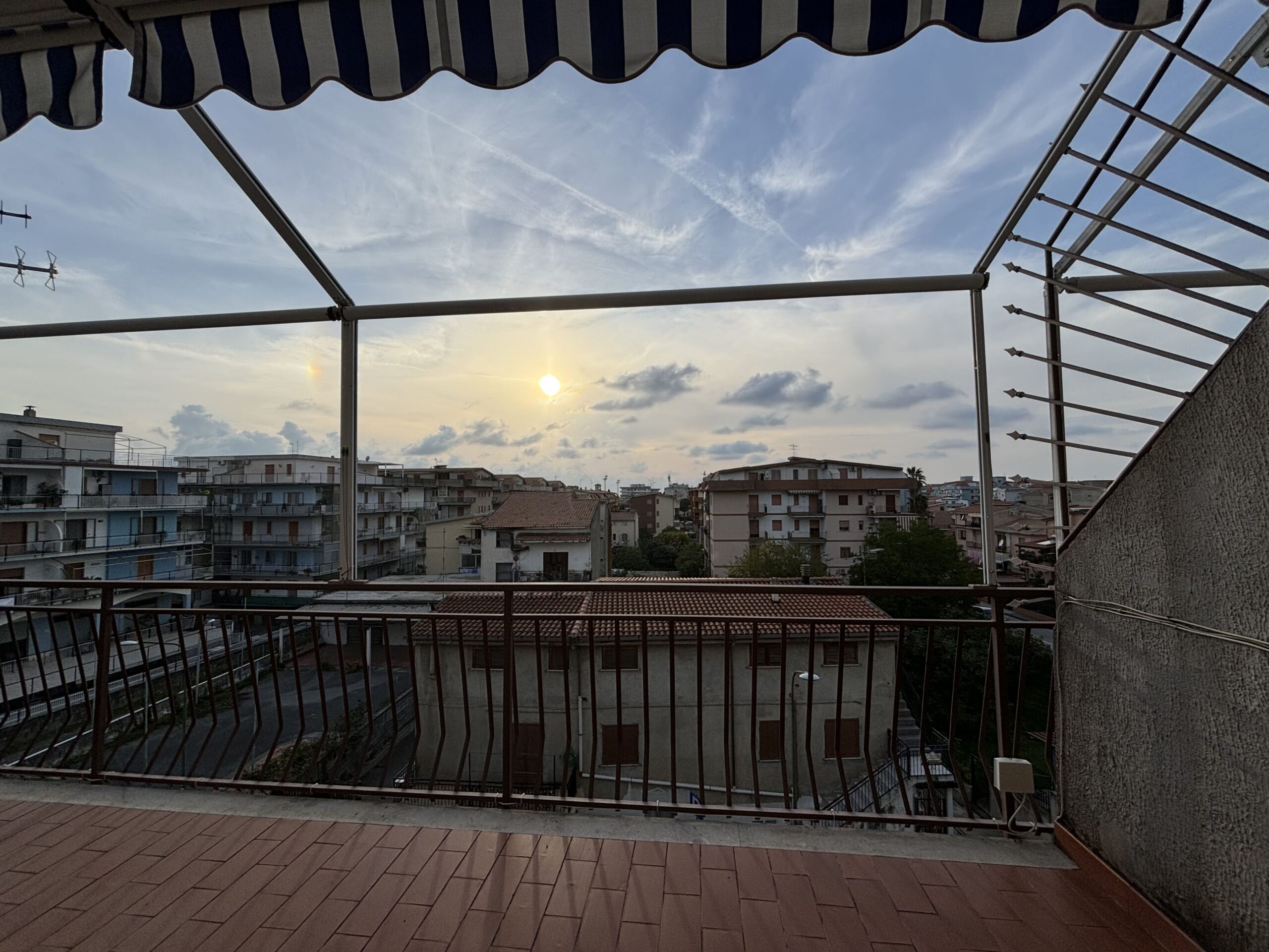 Italian elegance - flat at Parco Centro Marina estate, Scalea.