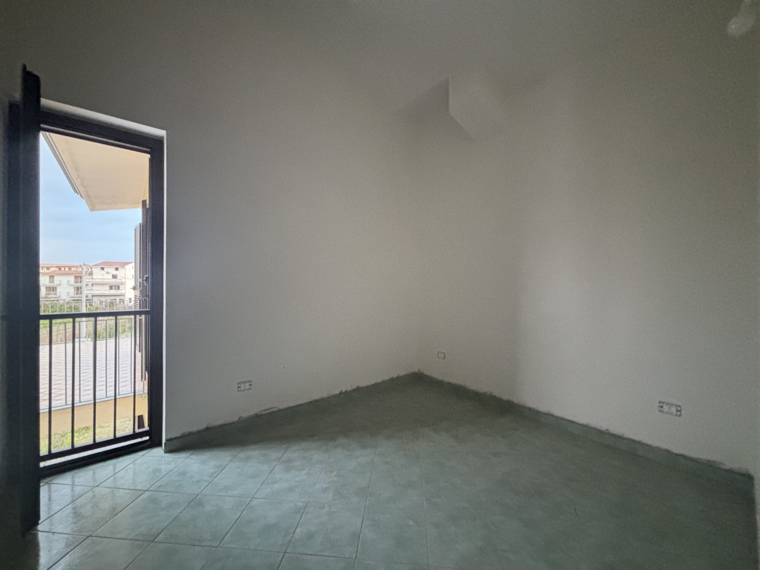 New flat from developer in Grisolia.
