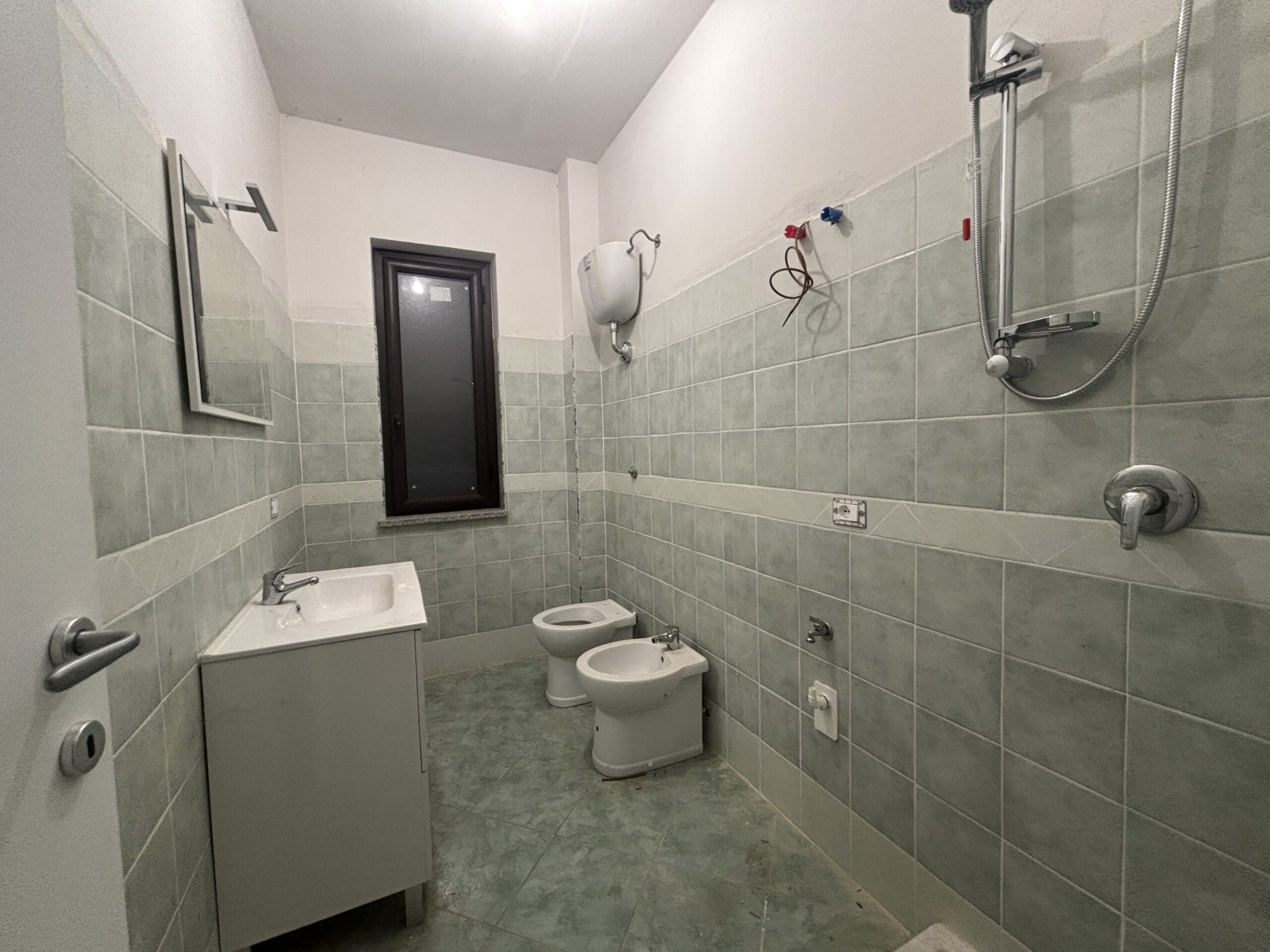 Grisolia - new development flat, 100 metres from the sea.