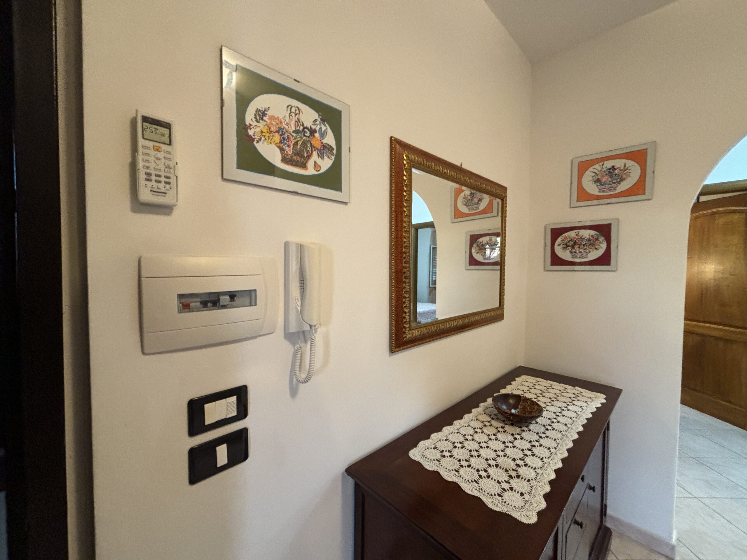 Exquisite property right by the sea in Diamante.