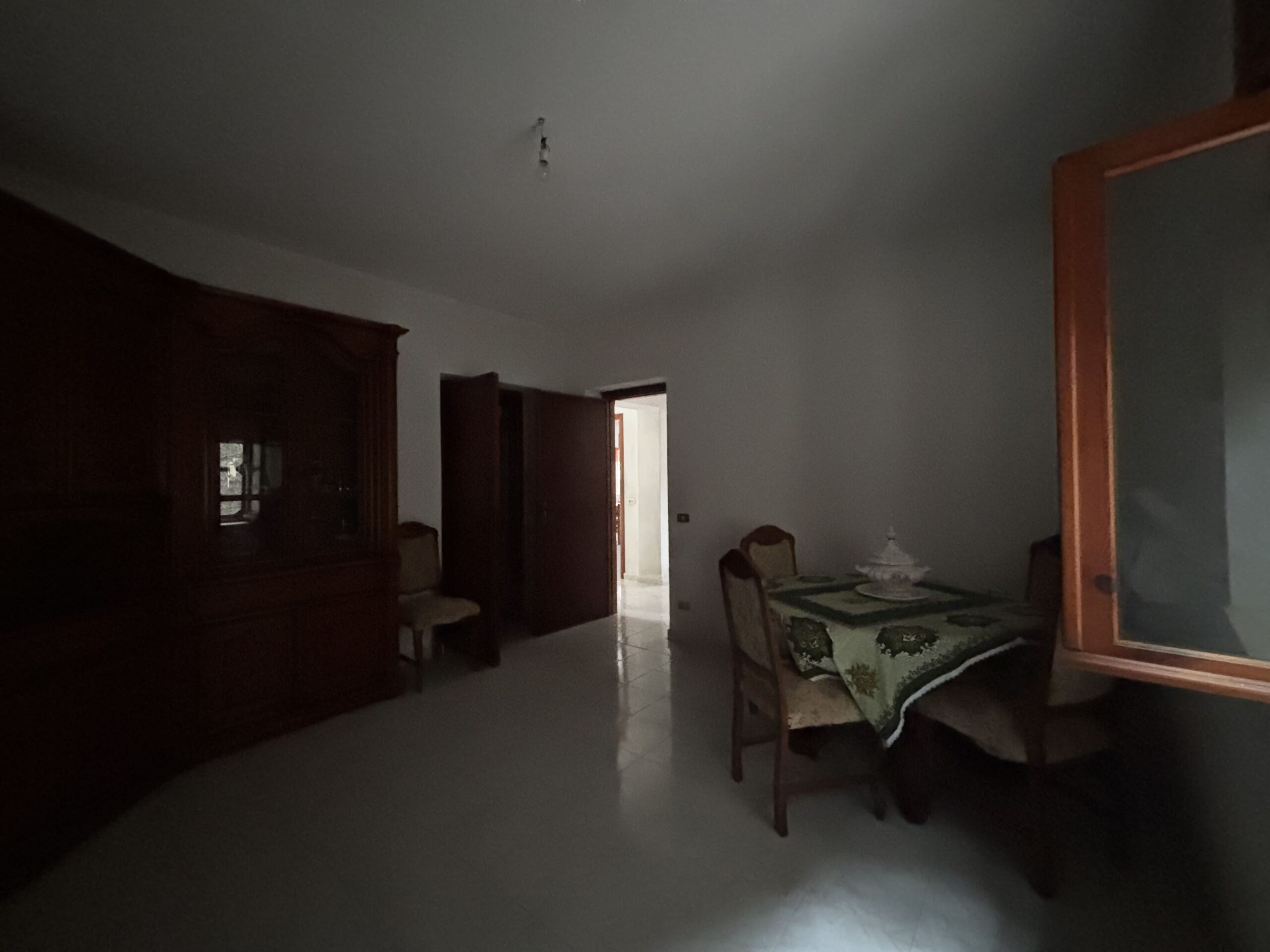 Independent house with garage and garden in Belvedere Marittimo.