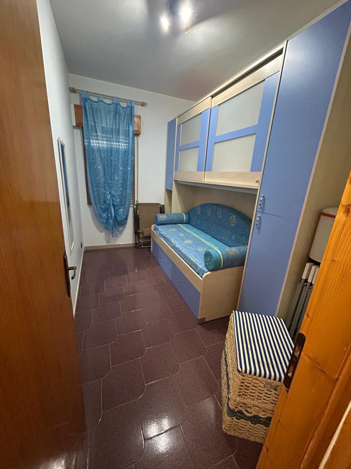 Retail-ready flat in Santa Maria del Cedro.