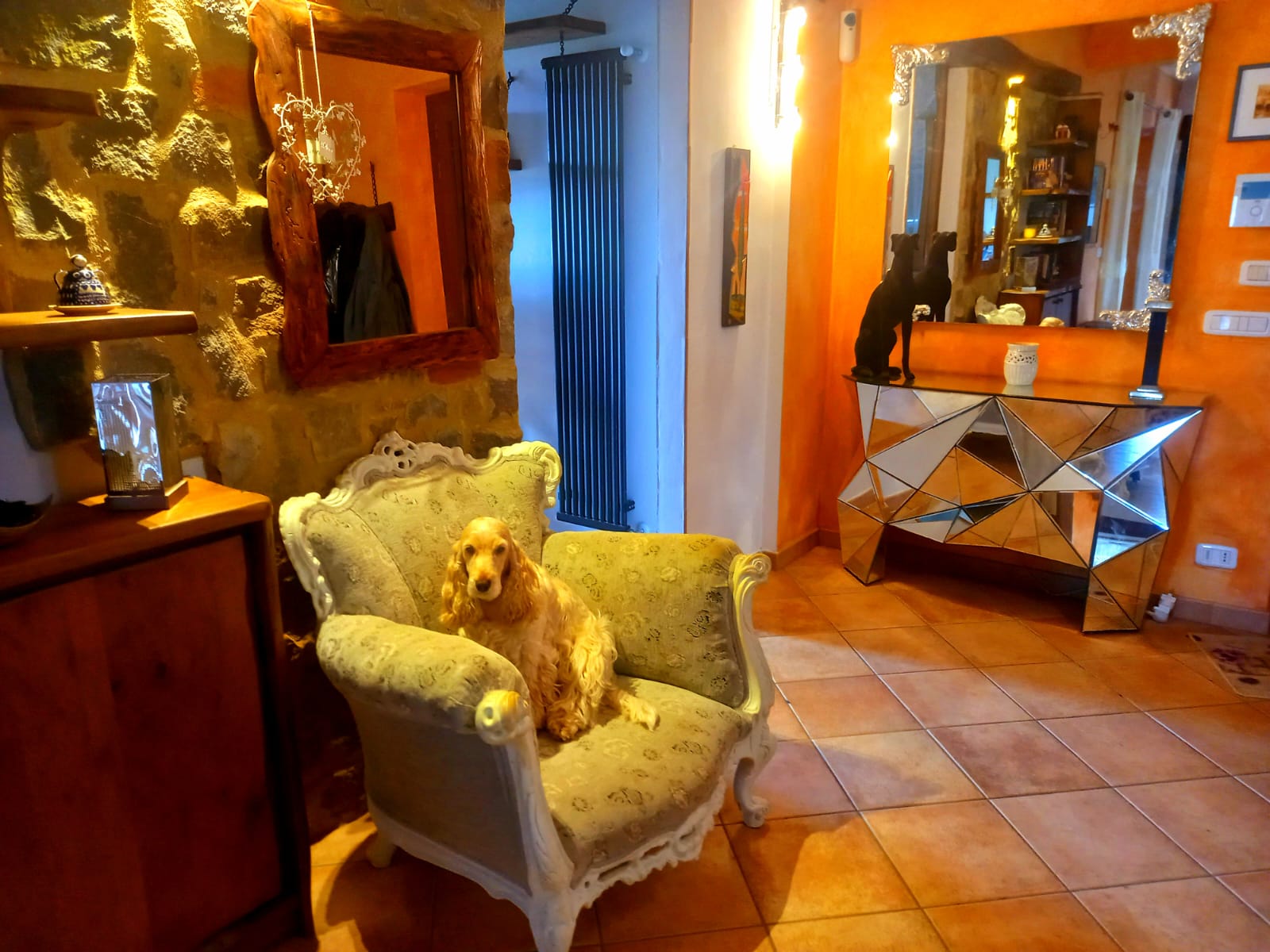 Villa sofisticata con giardino e piscina a Cortone, Toscana.