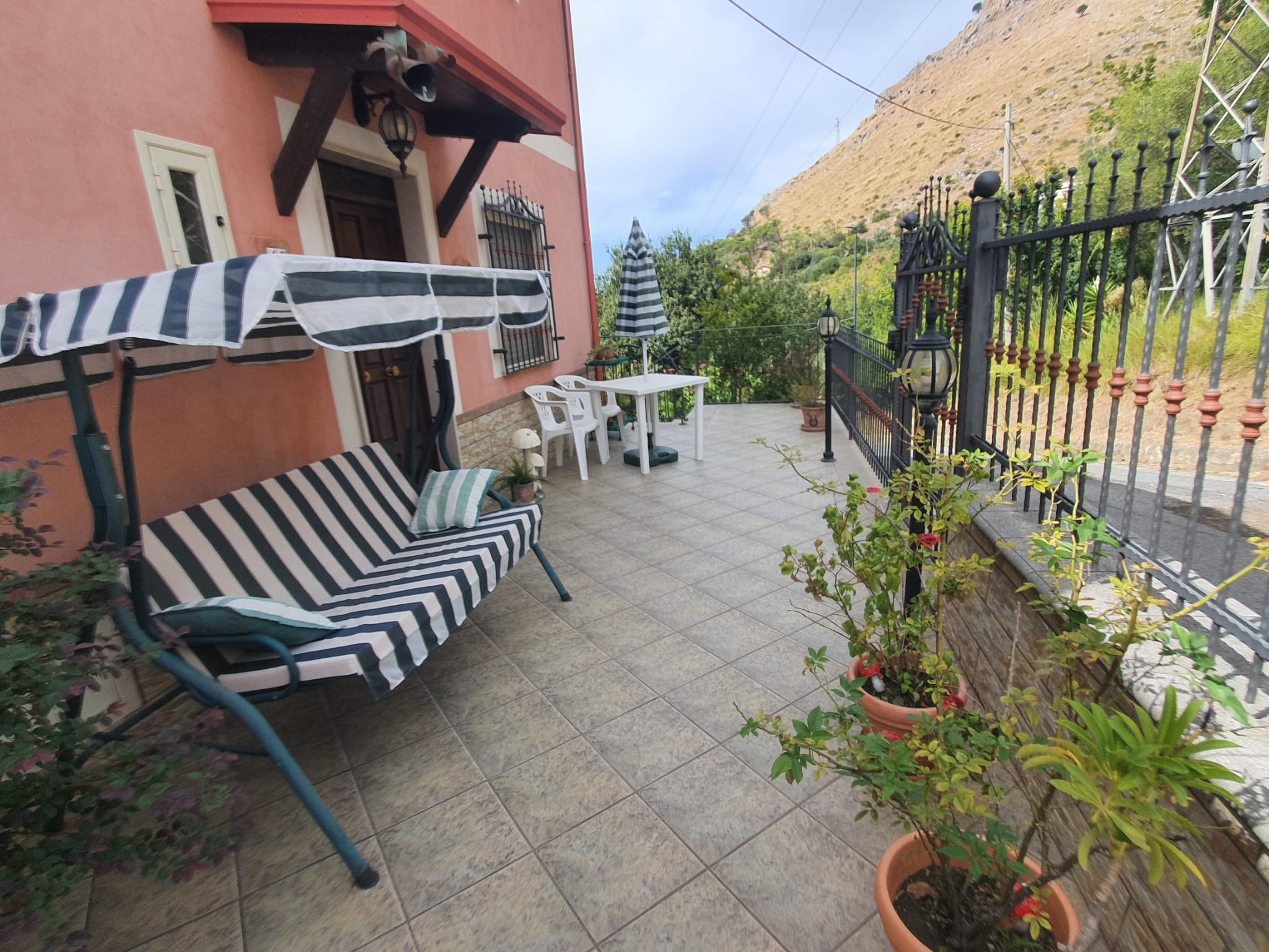 Your dream Italian villa in Santa Domenica Talao.