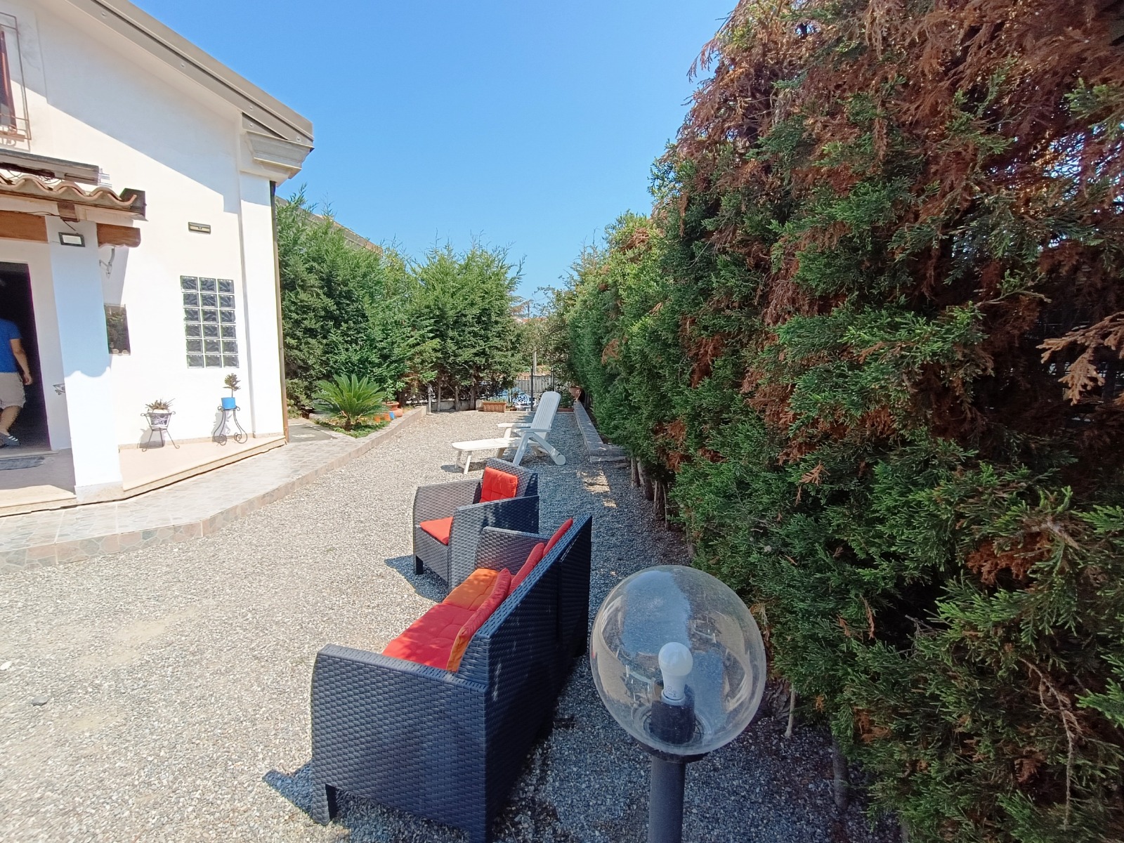 San Nicola Arcella - villa with garage, garden, heating and air conditioning.