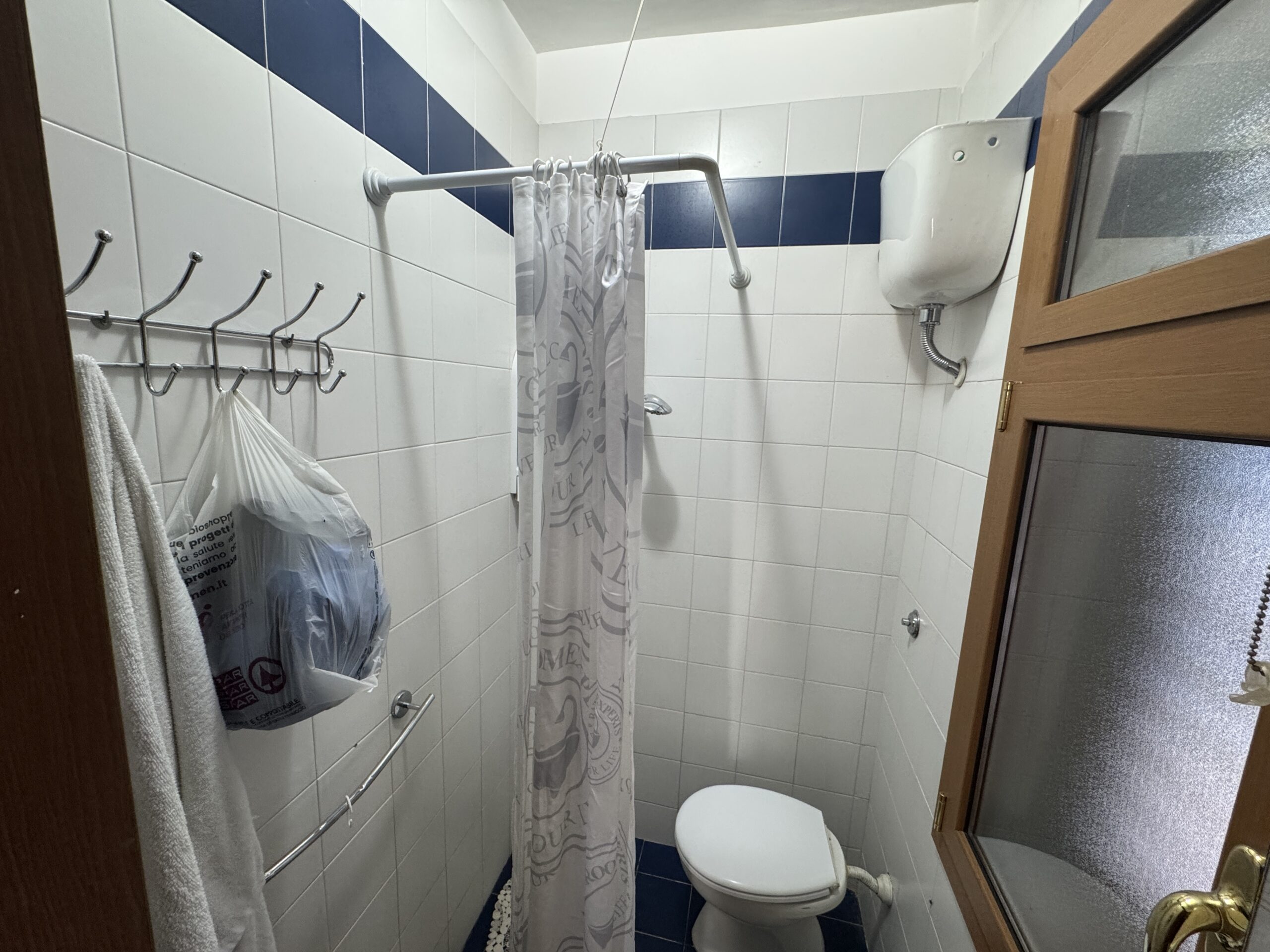 Home with terrace on the Cedar Riviera coast.