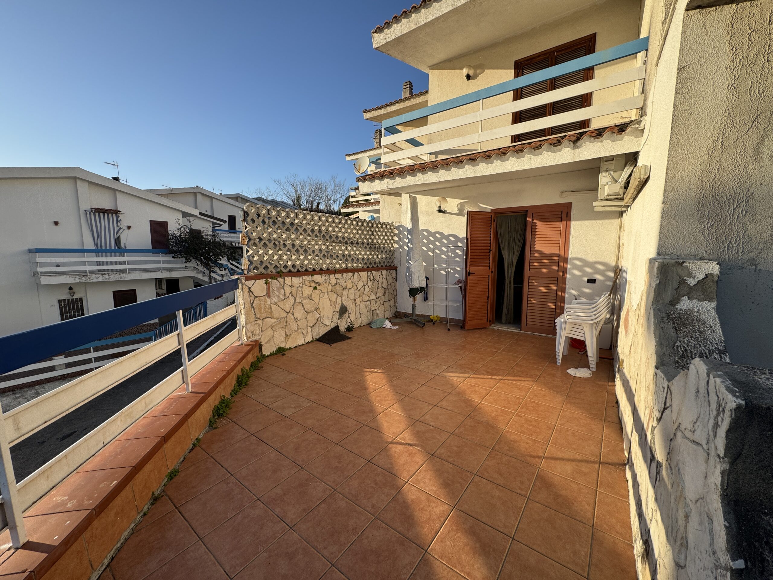 Home with terrace on the Cedar Riviera coast.