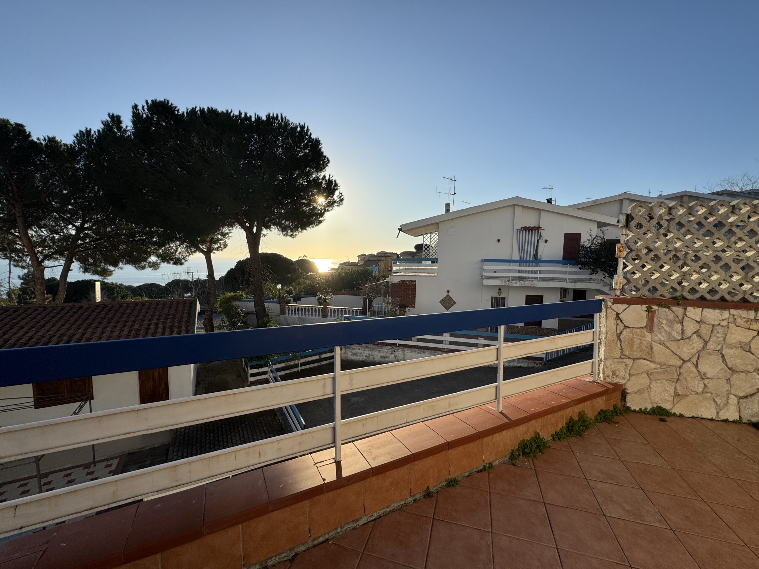 Home with terrace on the Cedar Riviera coast.
