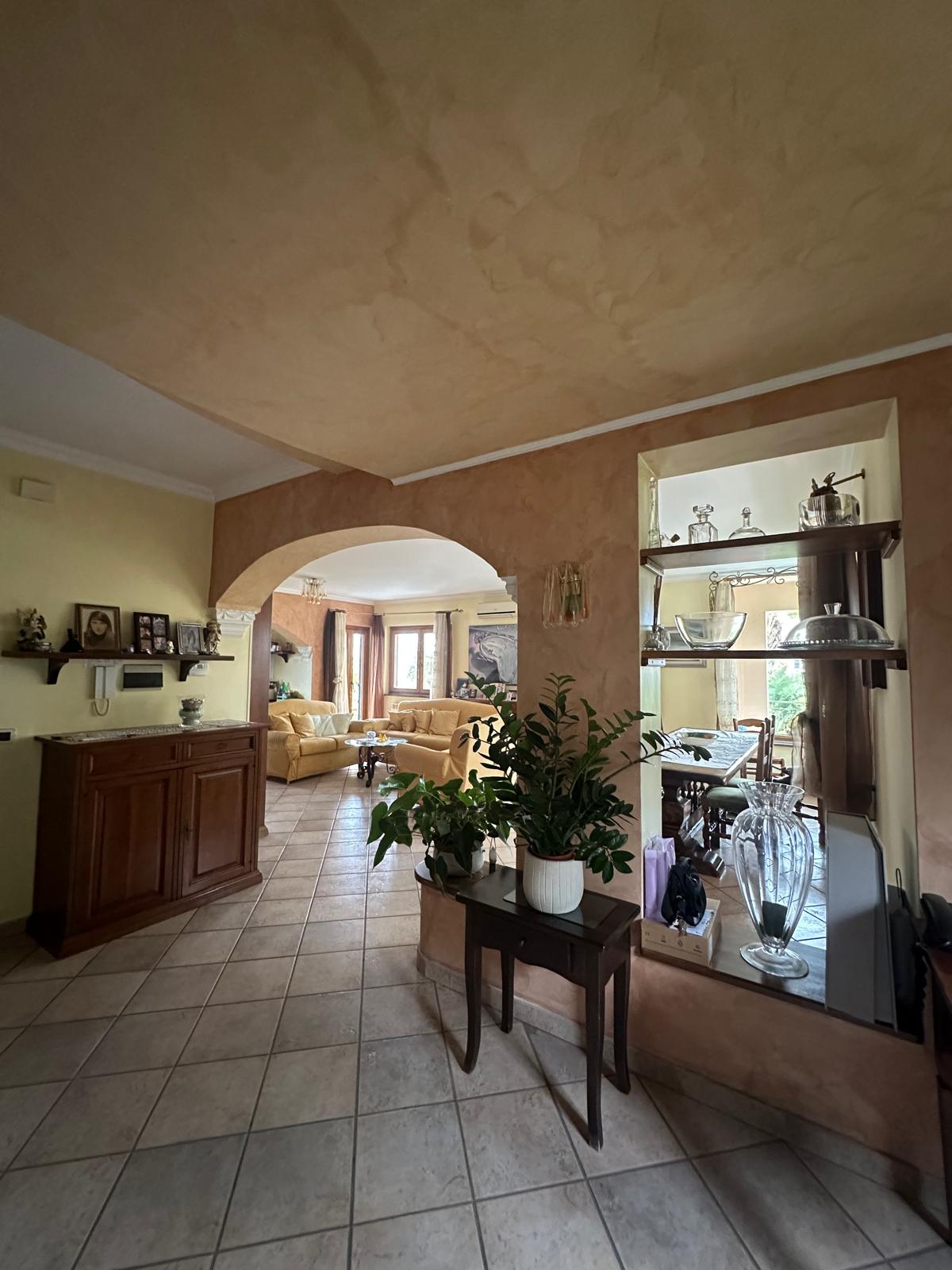 Prestige villa in the heart of the Riviera Cedars.